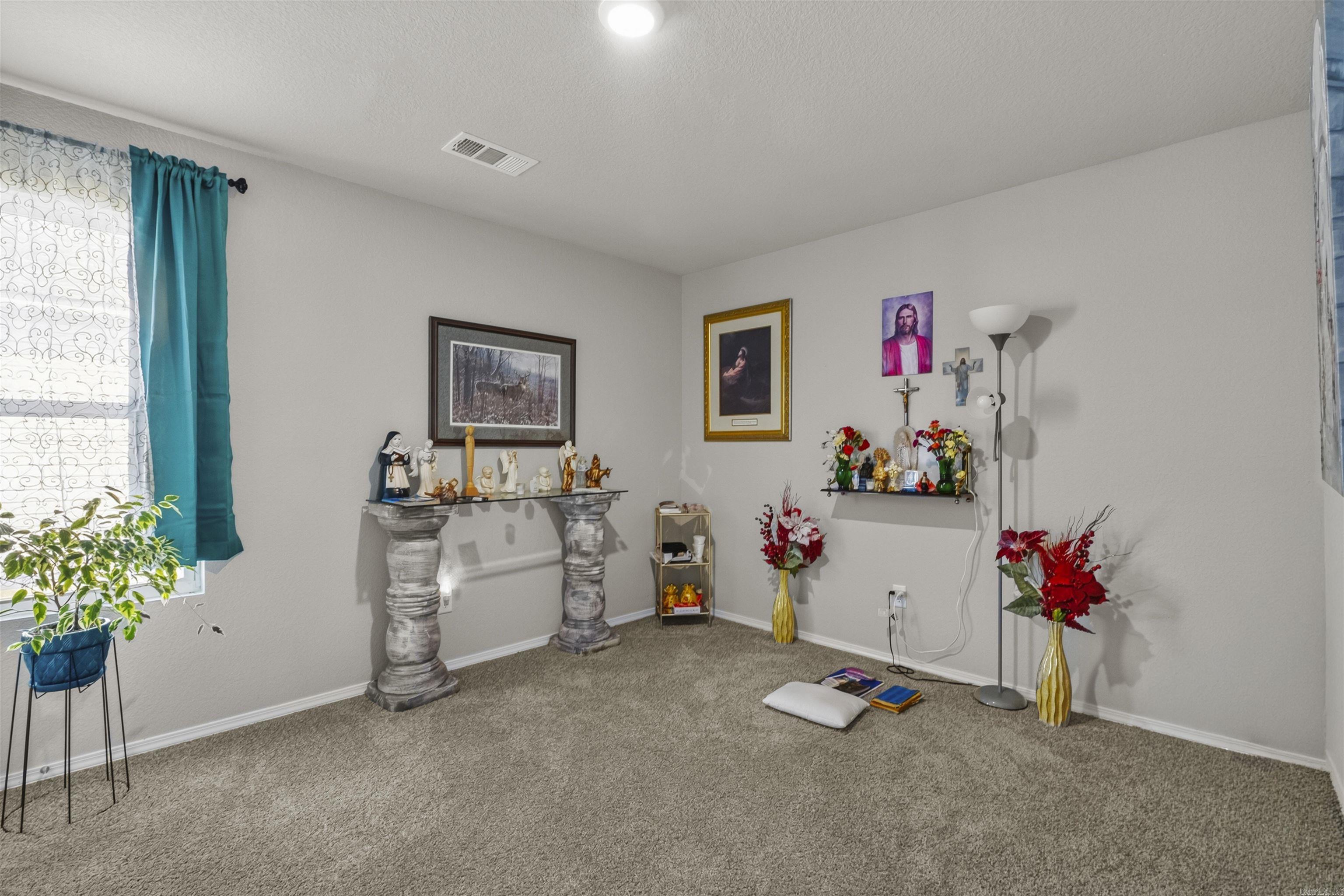 2 Candlelight Drive Property Photo 17