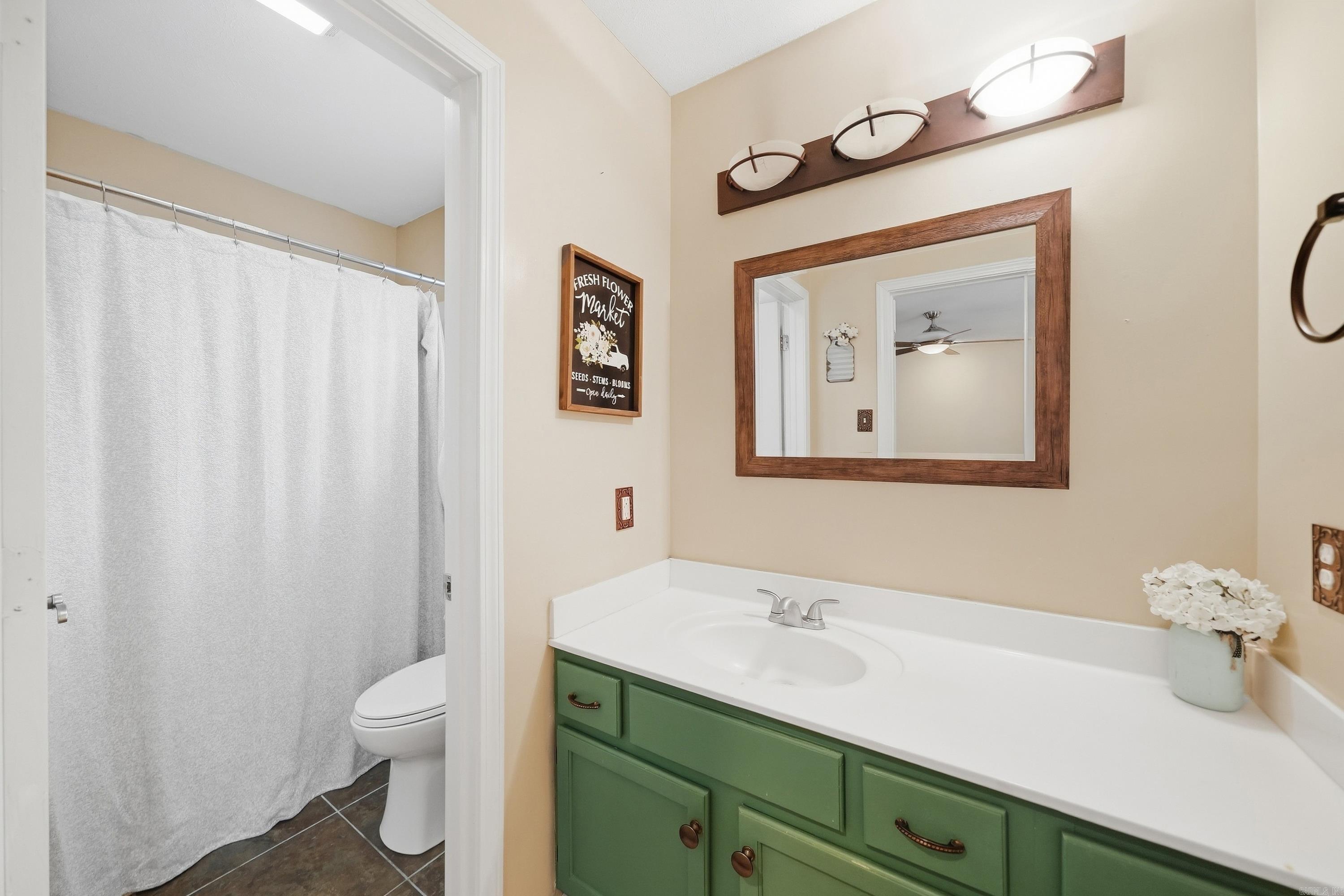 2315 Rainbow Road Property Photo 13