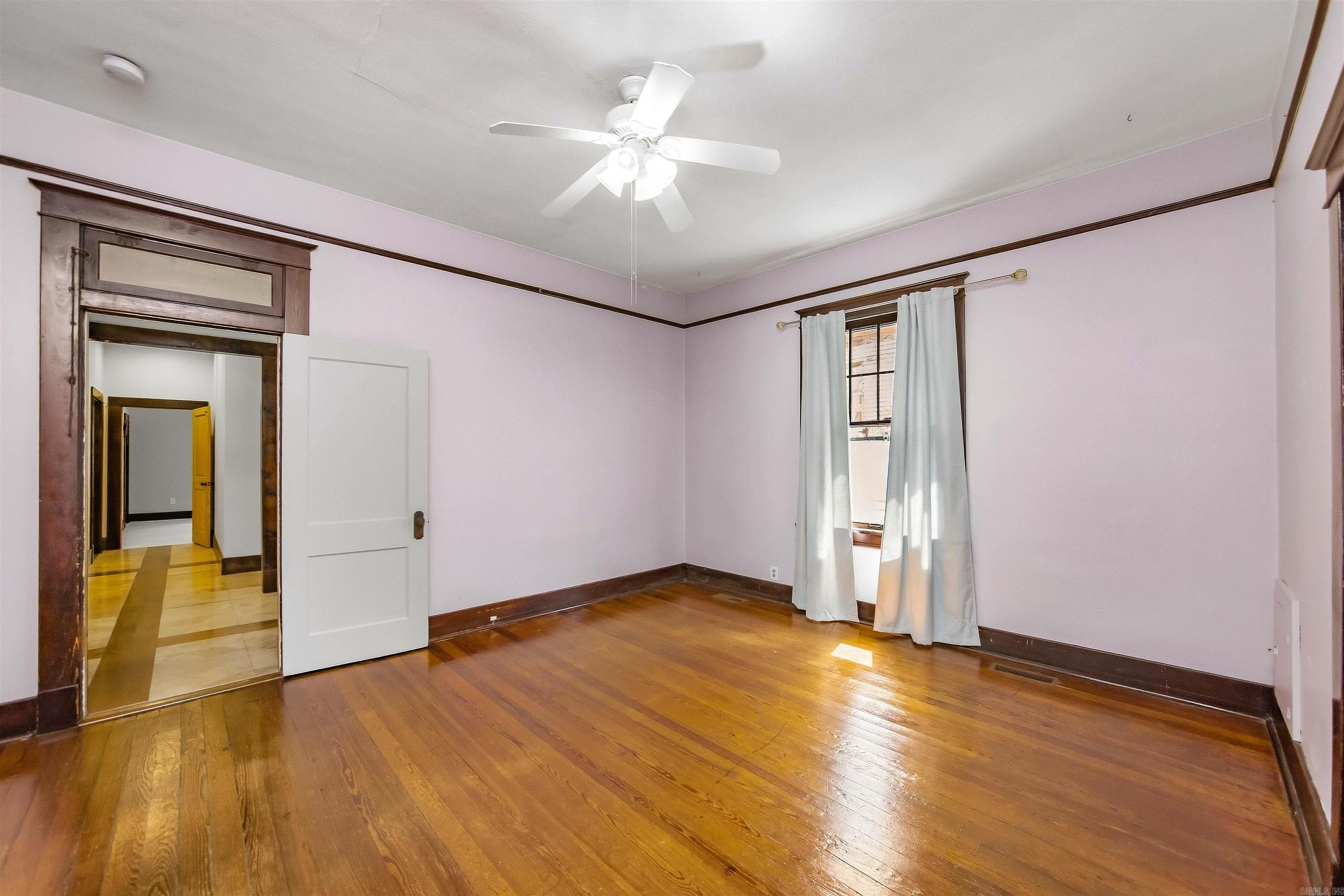 217 Rice St Property Photo 4