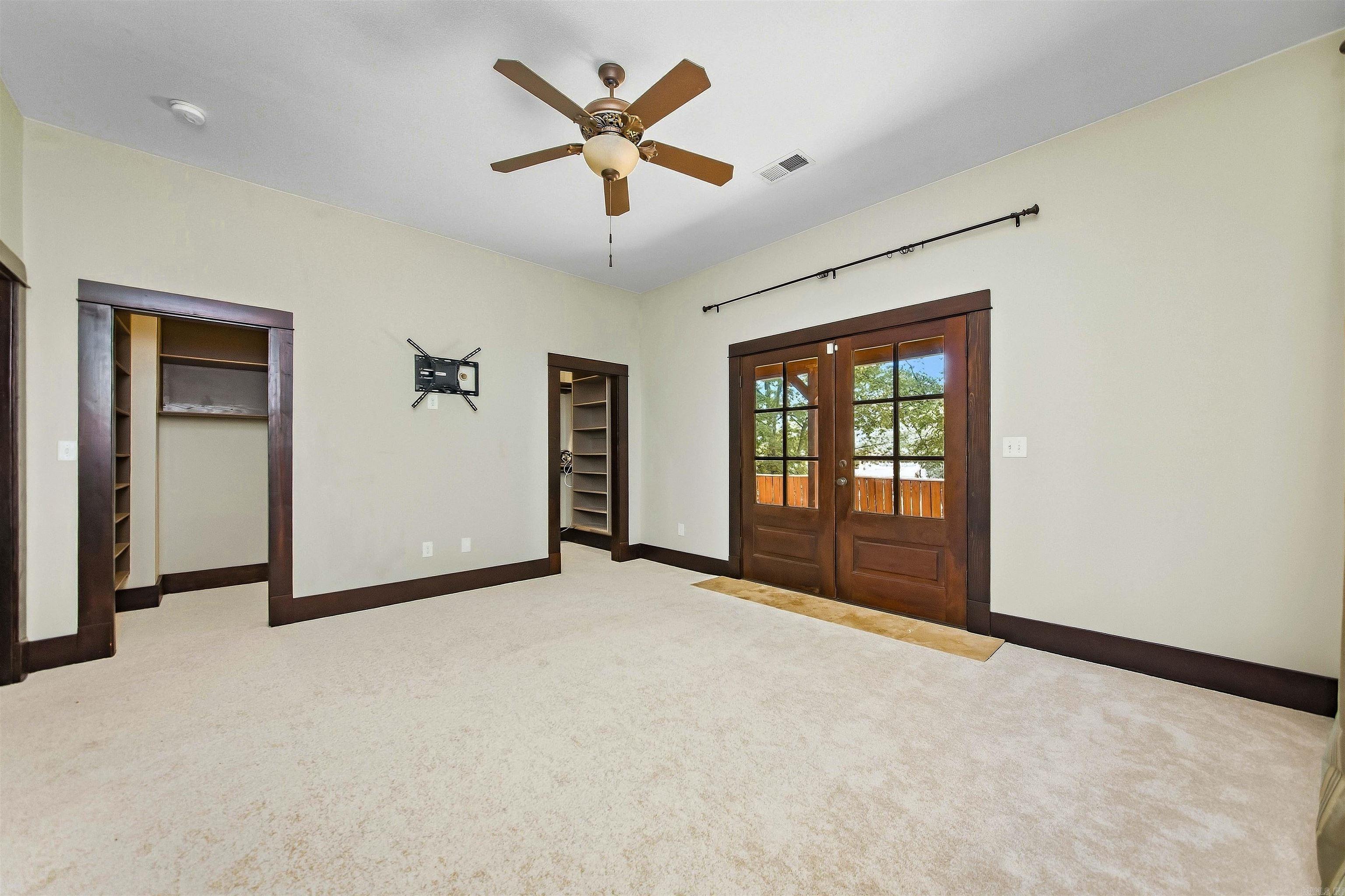 217 Rice St Property Photo 16