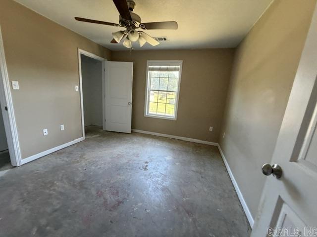904 N 74th Street Property Photo 9