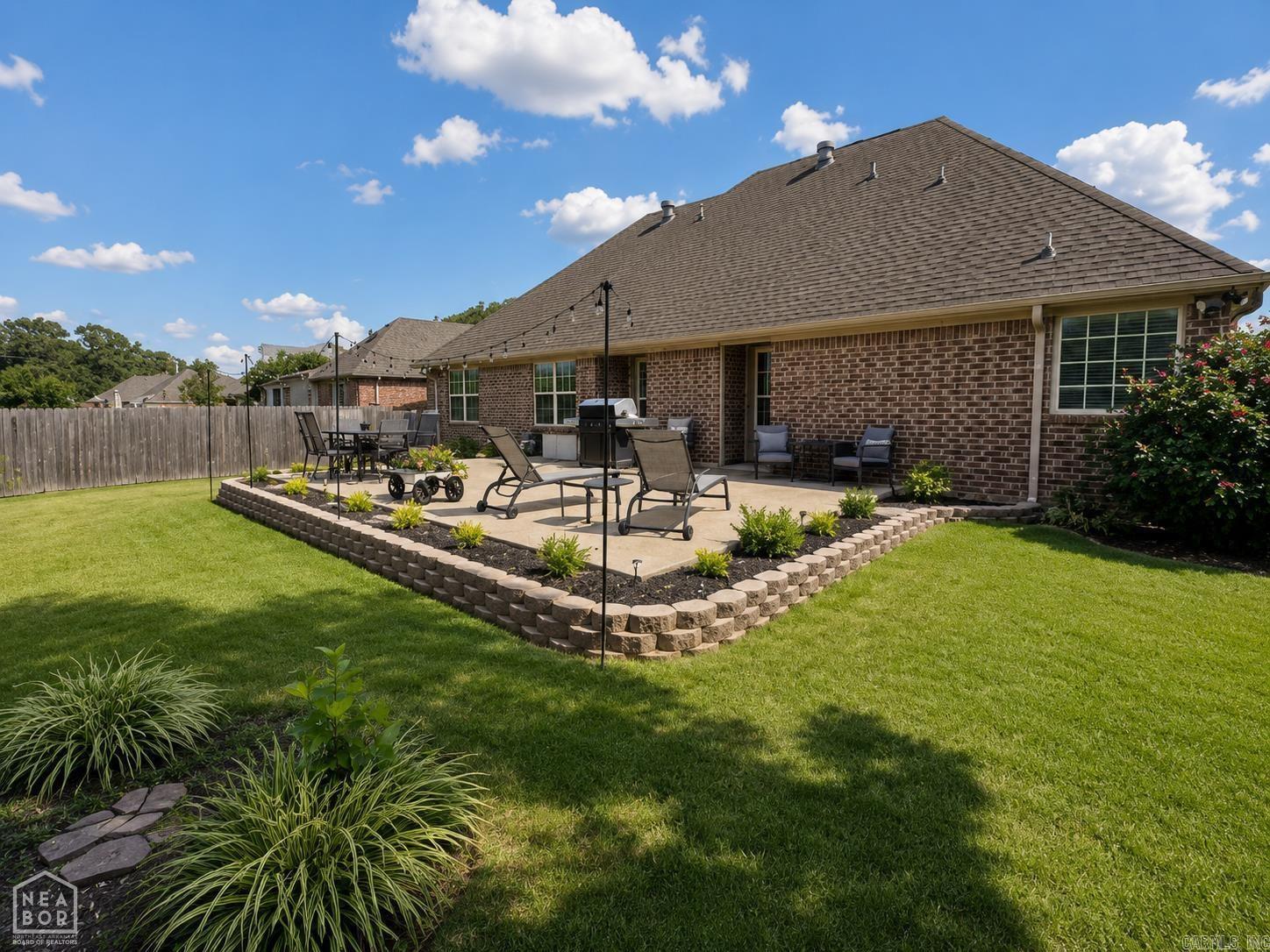 5412 Hollow Creek Property Photo 4