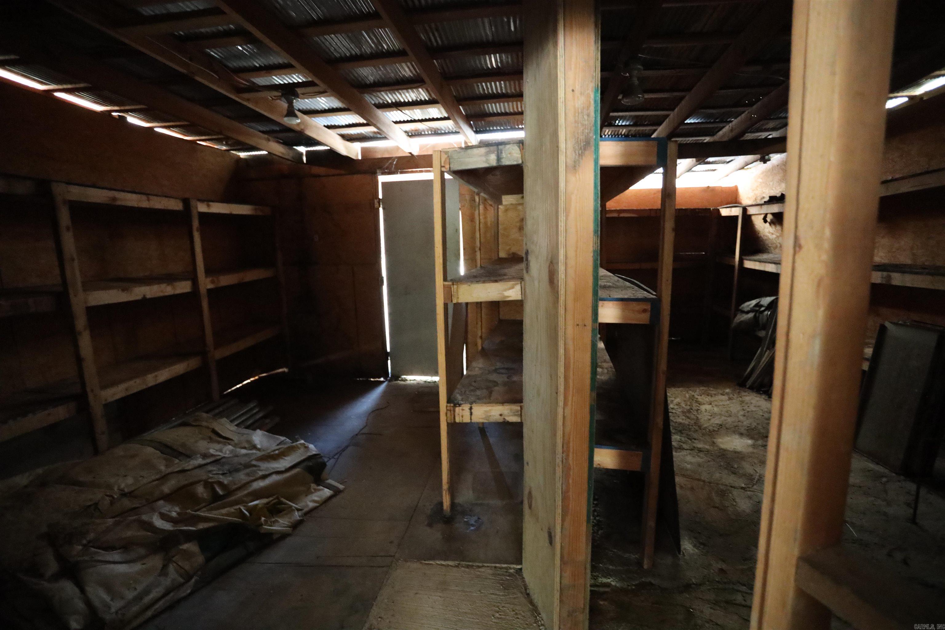 804 S Main Property Photo 4
