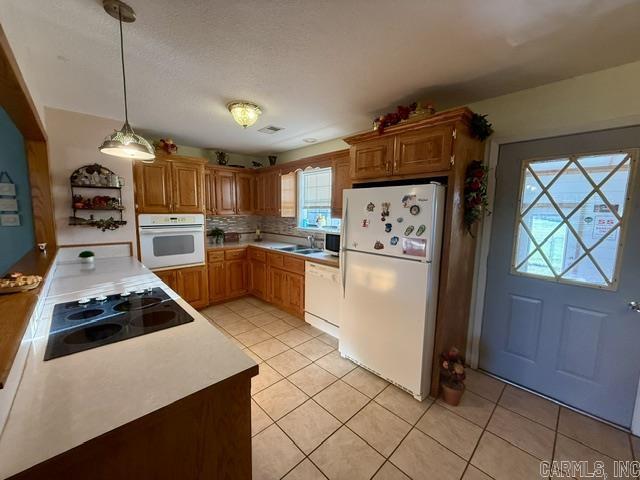 119 & 137 Garrett Road Property Photo 37