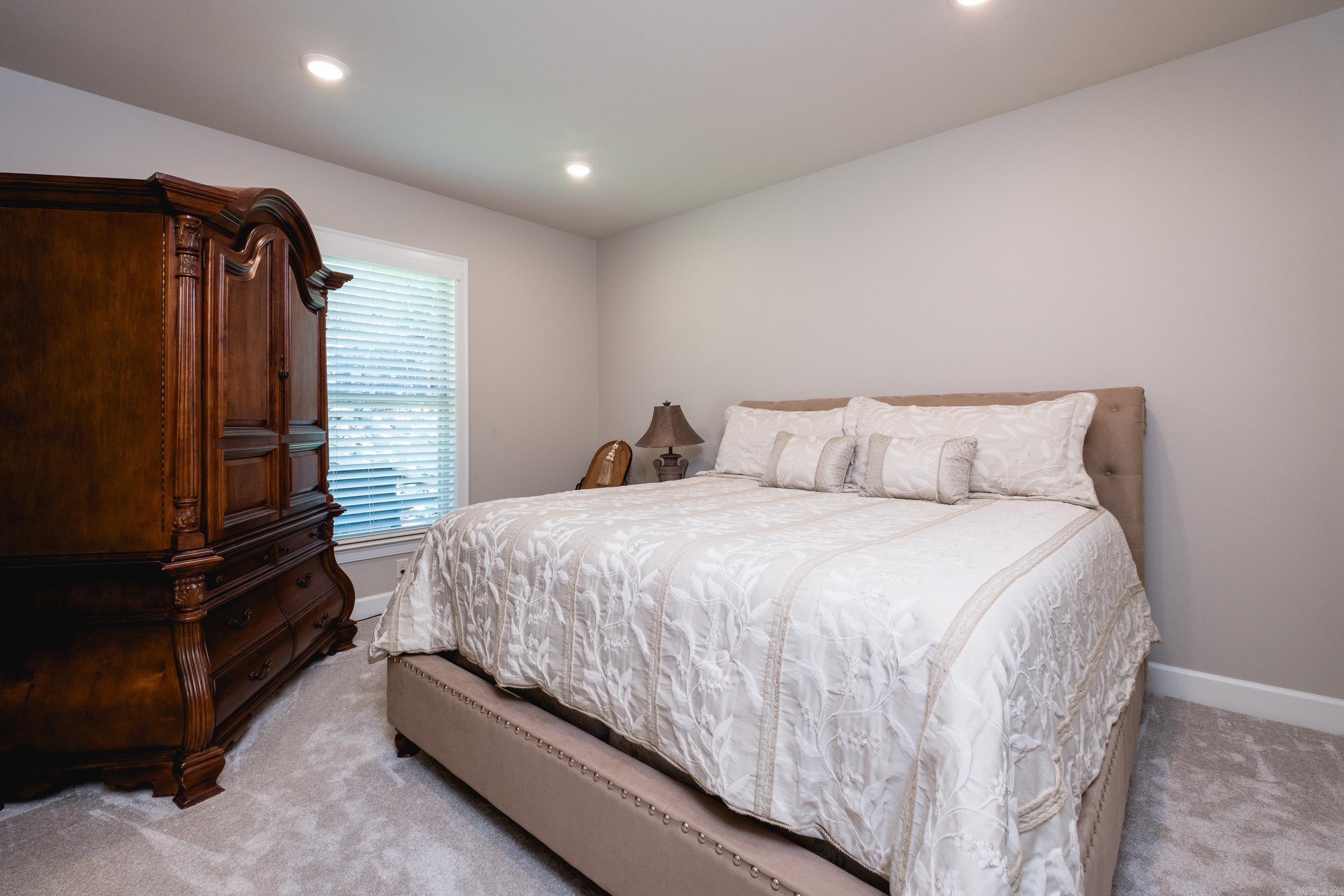 18 Falstone Drive Property Photo 31
