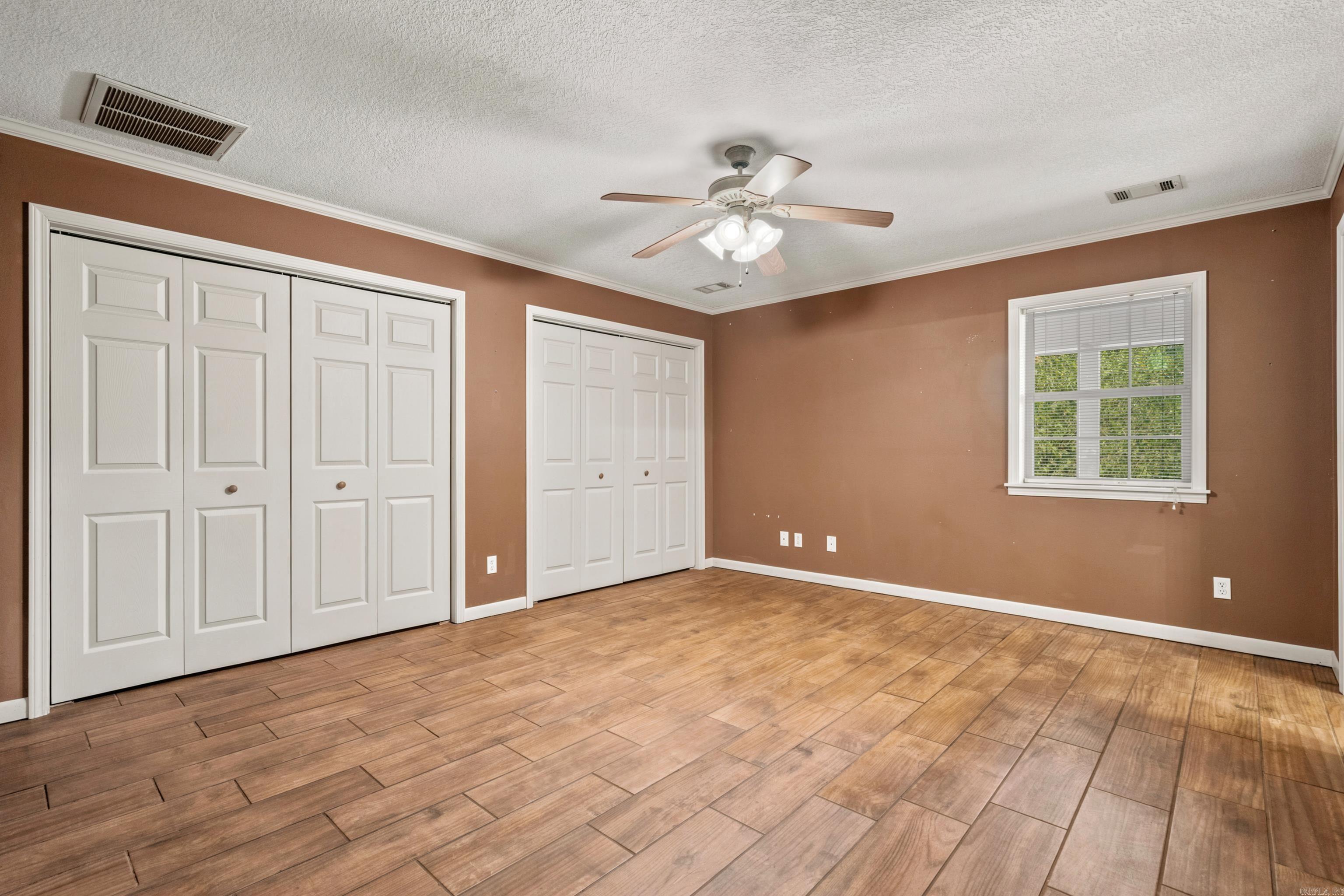 219 Oak Valley Drive Property Photo 18