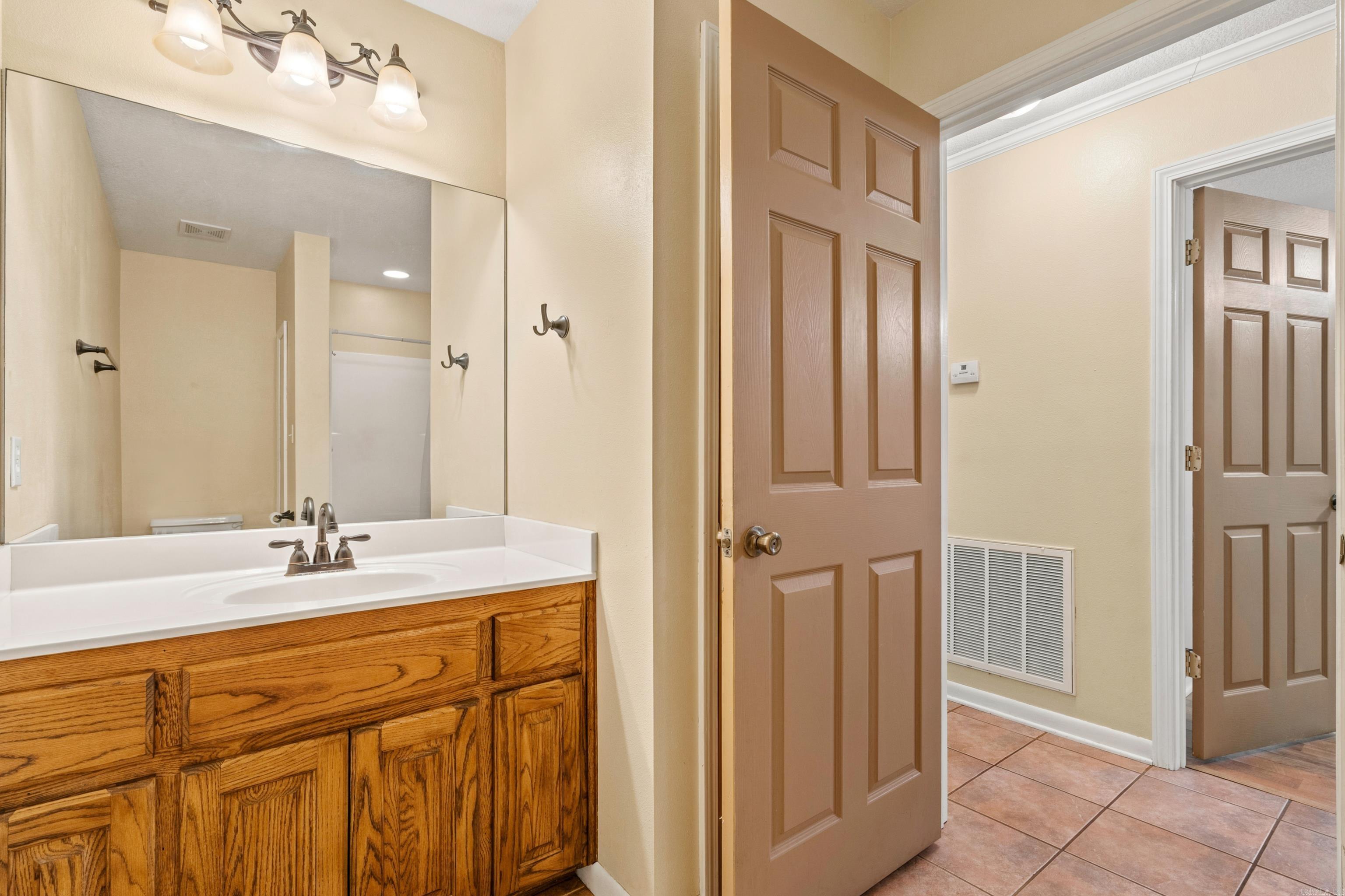 219 Oak Valley Drive Property Photo 25