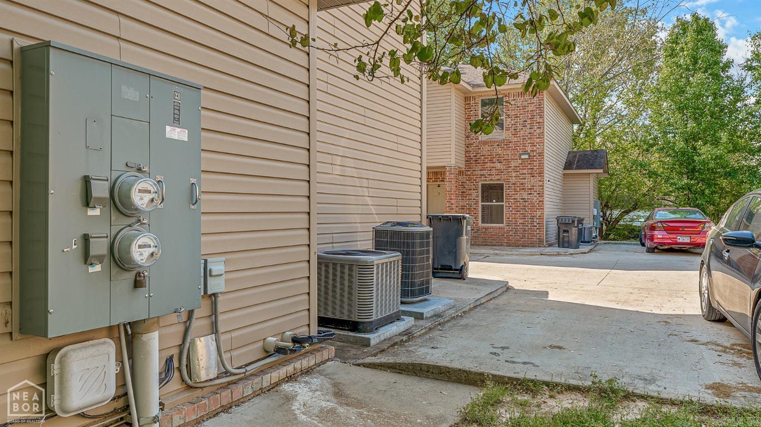 1104 Cartwright Property Photo 1