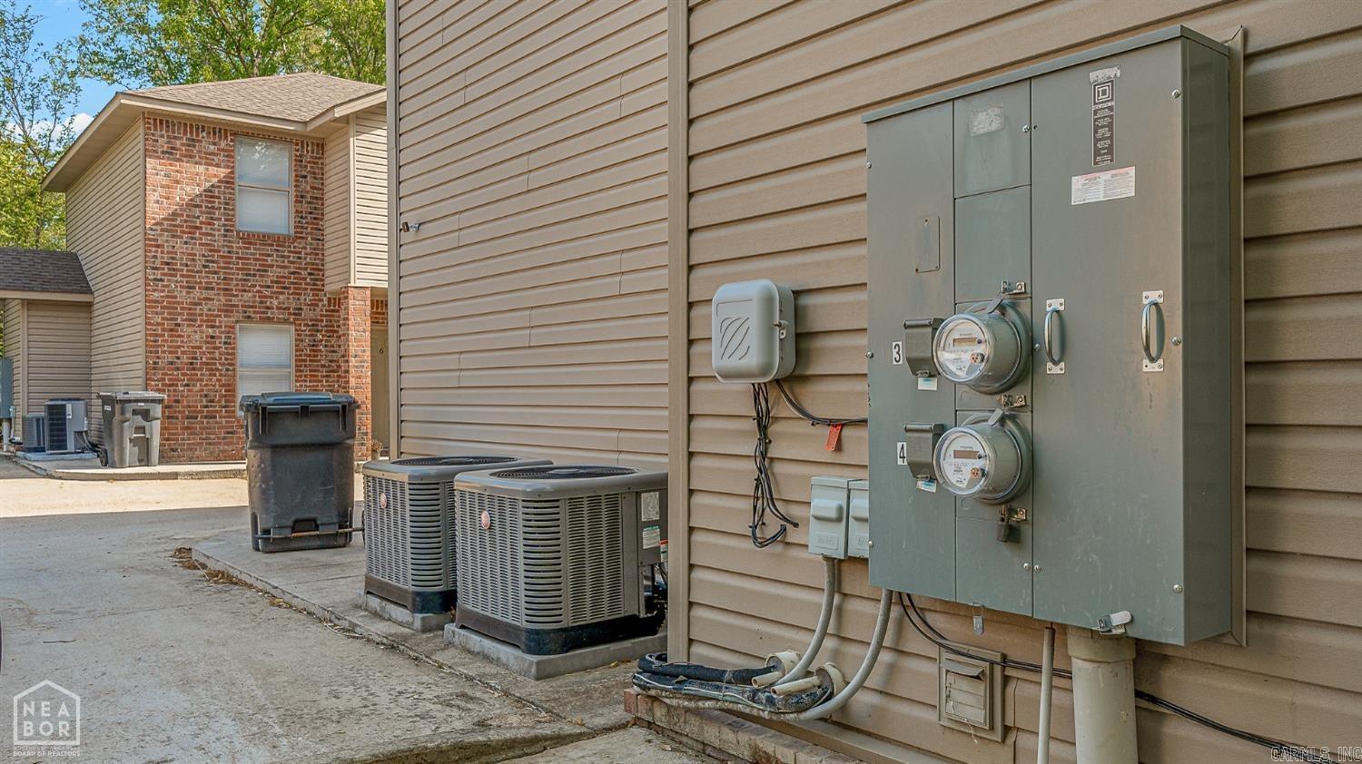 1104 Cartwright Property Photo 2