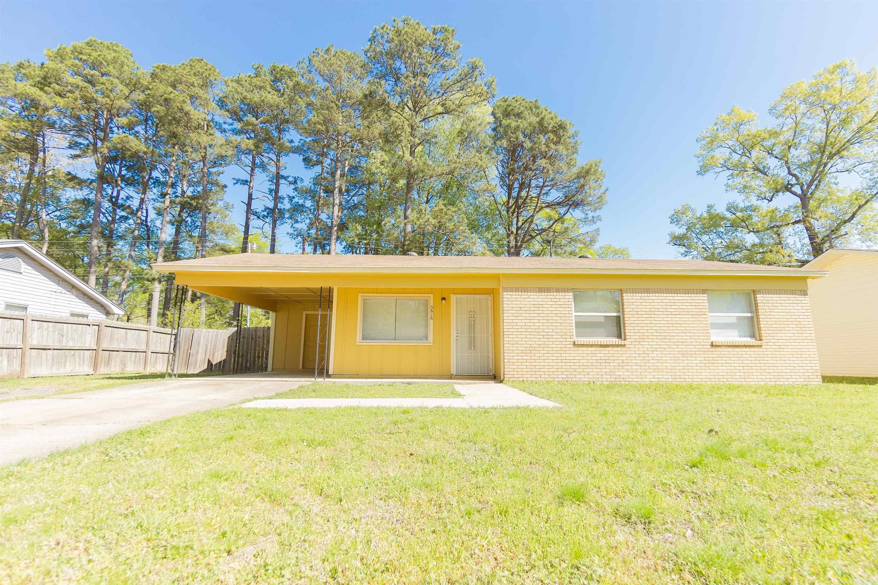3616 Arapaho Trail Property Photo 1