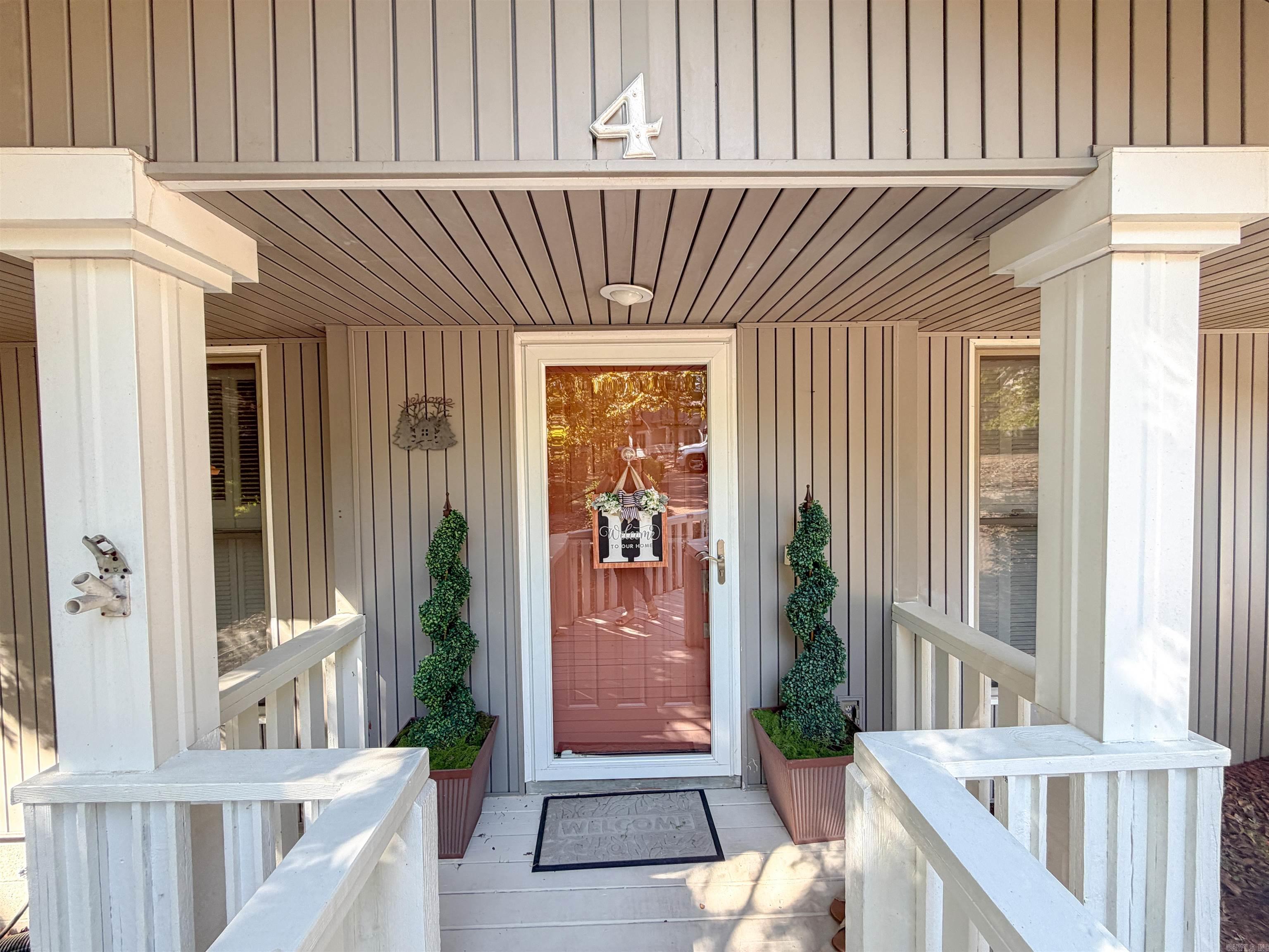 4 Alarcon Way Property Photo 3