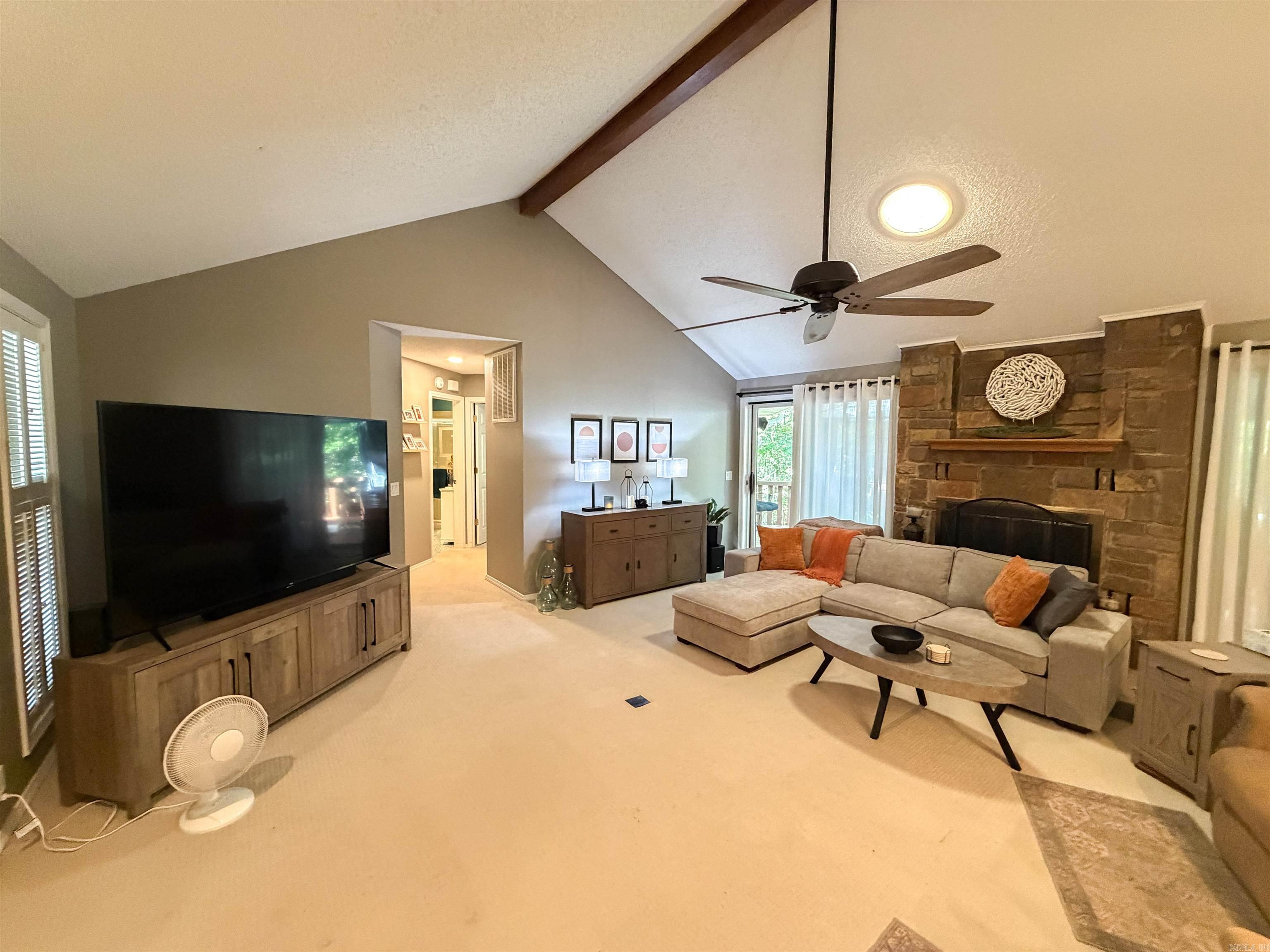4 Alarcon Way Property Photo 16
