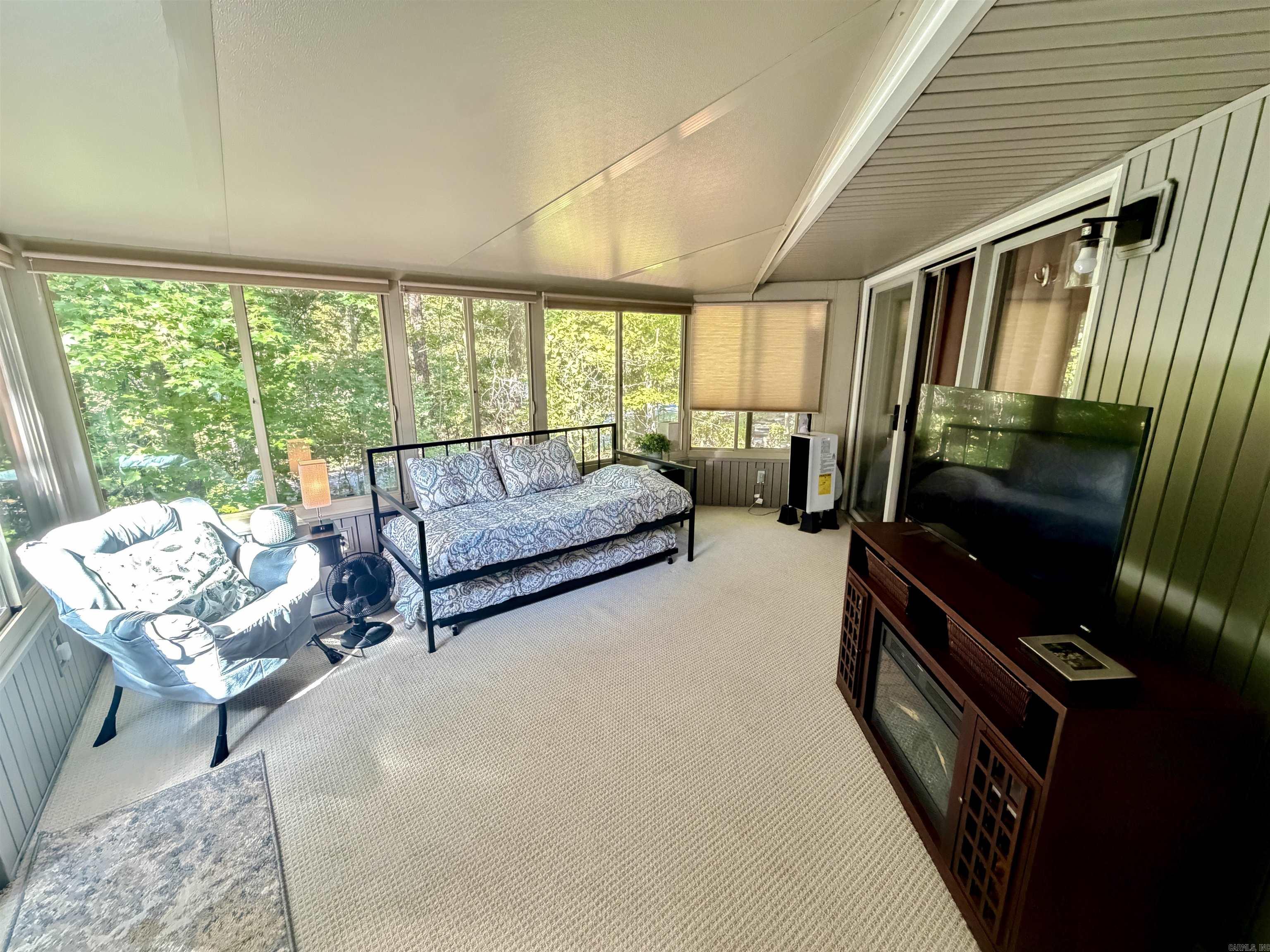 4 Alarcon Way Property Photo 35