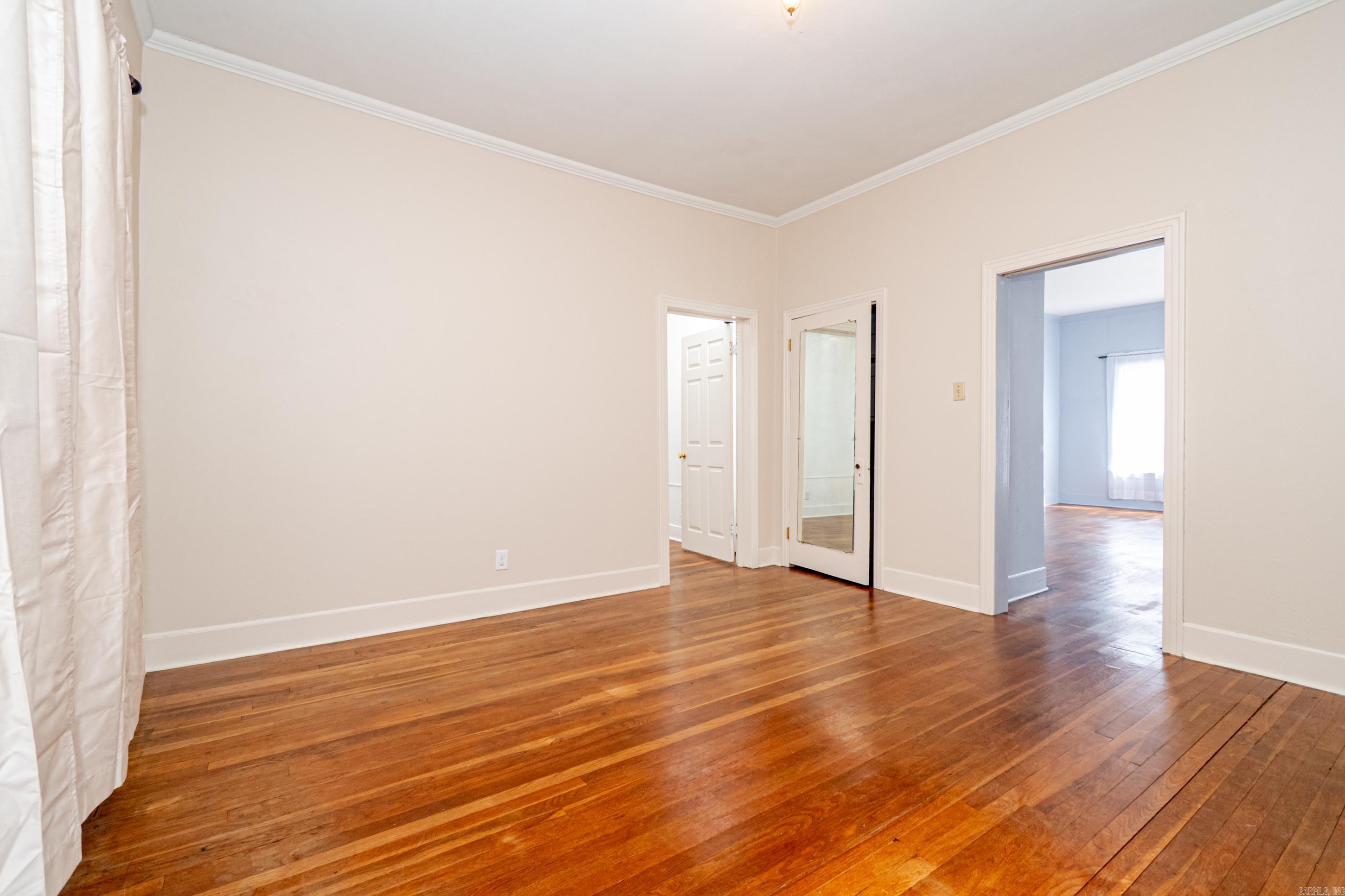 1214 W Block Street Property Photo 12