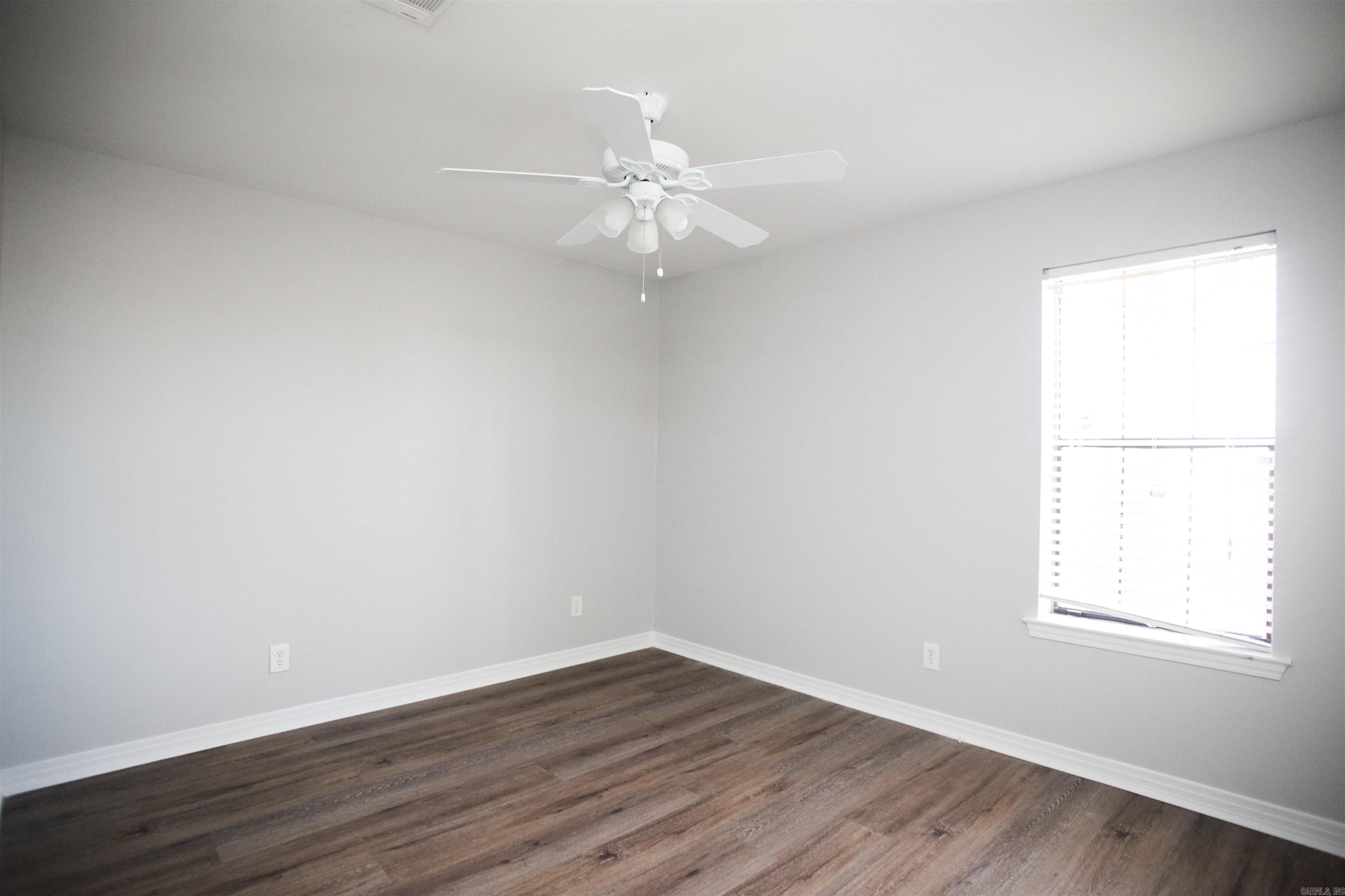 12610 Timber Hill Drive Property Photo 7
