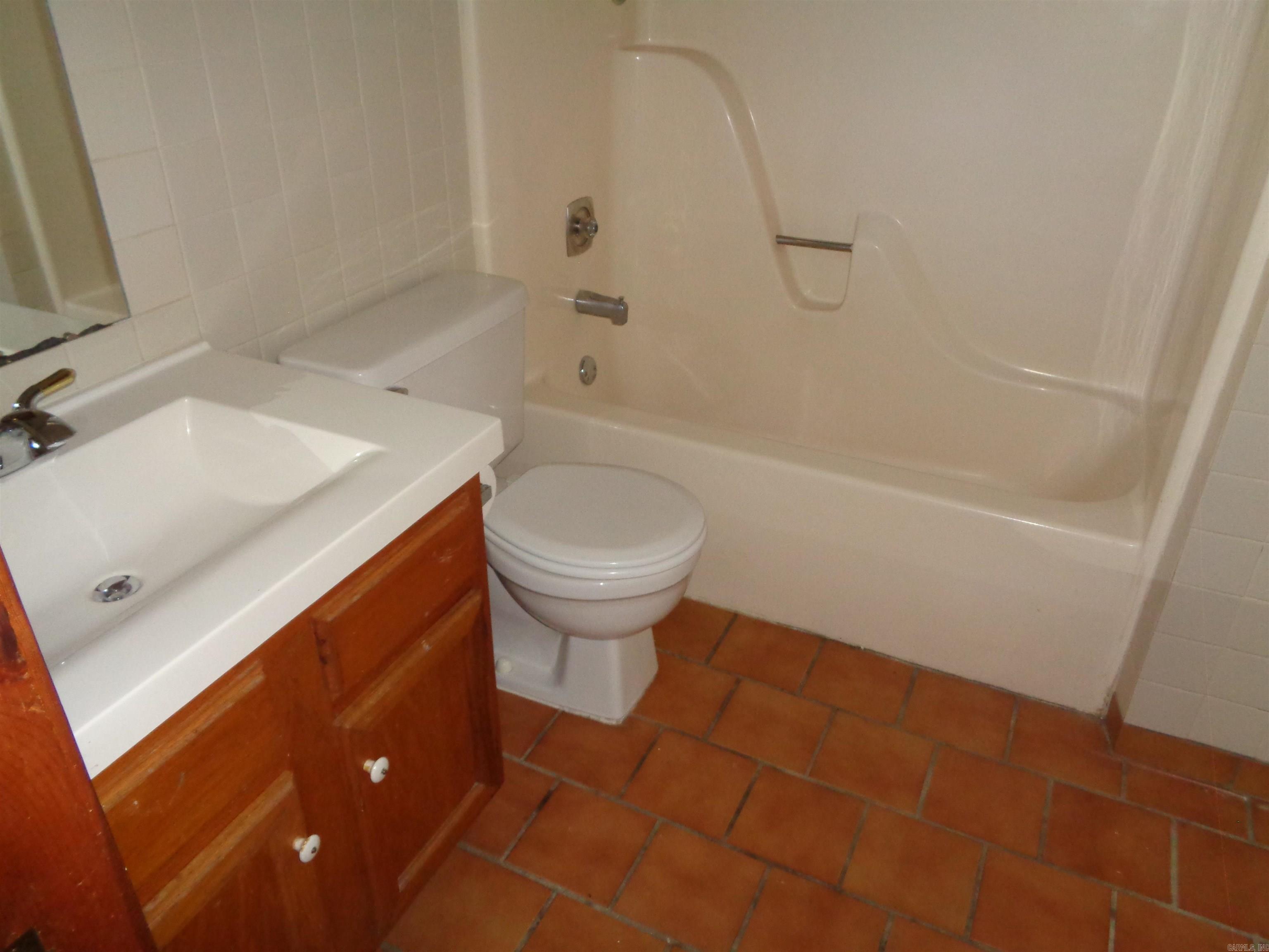 300 Atkins Road Property Photo 29