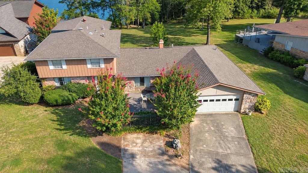 948 Anderson Circle Property Photo 4