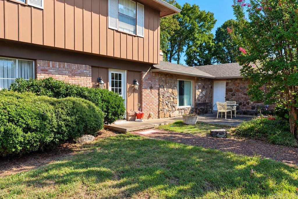 948 Anderson Circle Property Photo 9