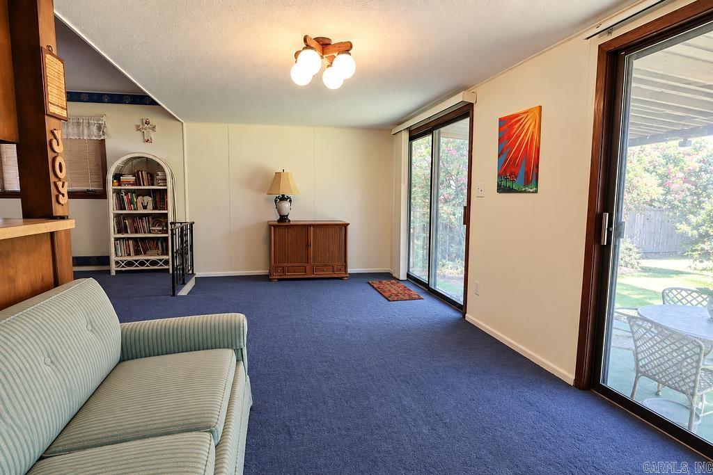 948 Anderson Circle Property Photo 14