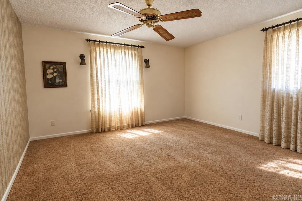 948 Anderson Circle Property Photo 32