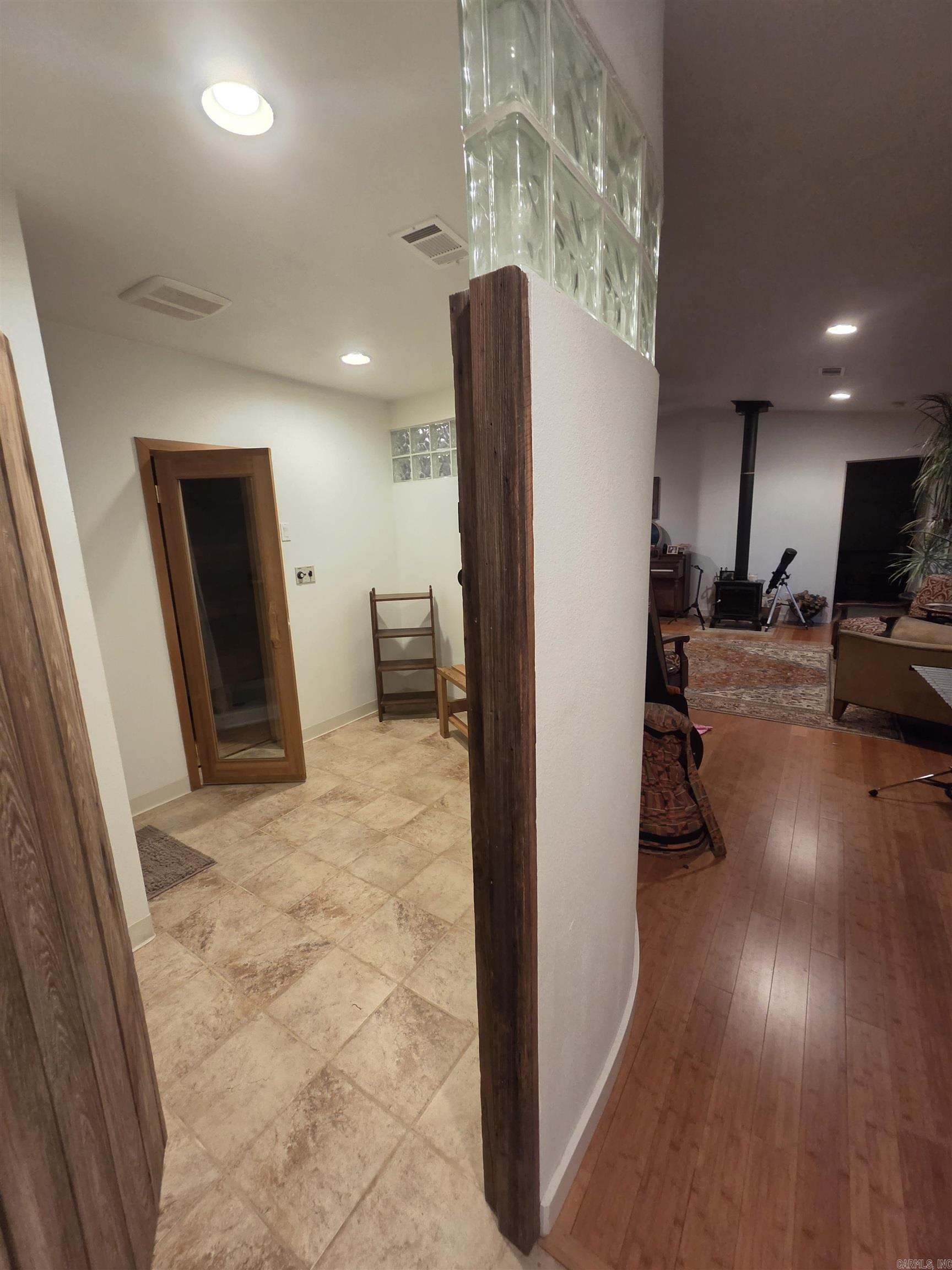 5401 Crestwood Lane Property Photo 25