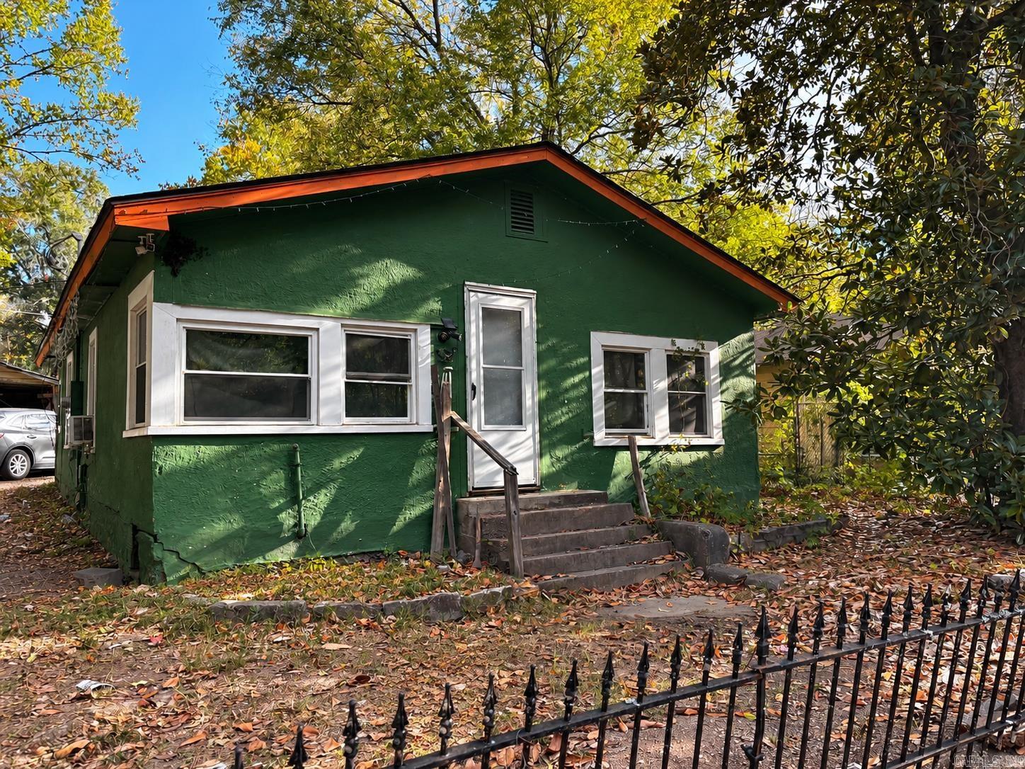 209 Detroit Street Property Photo 1