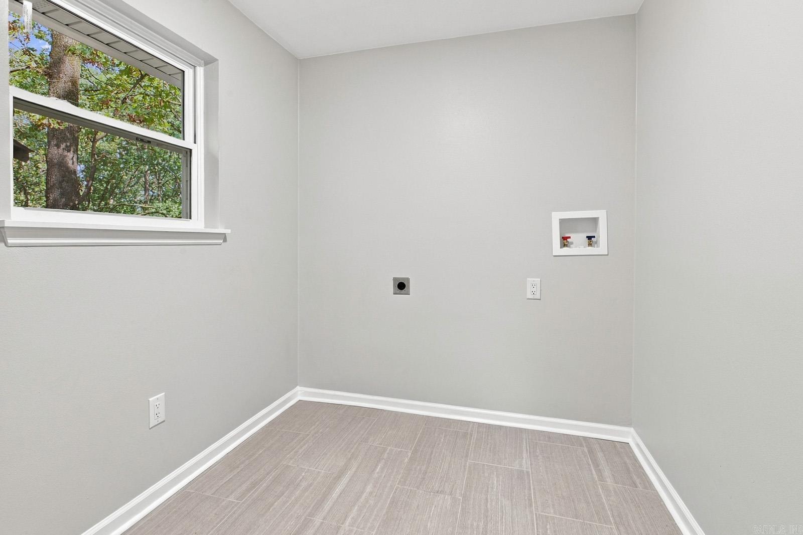 11780 Southridge Drive Property Photo 28