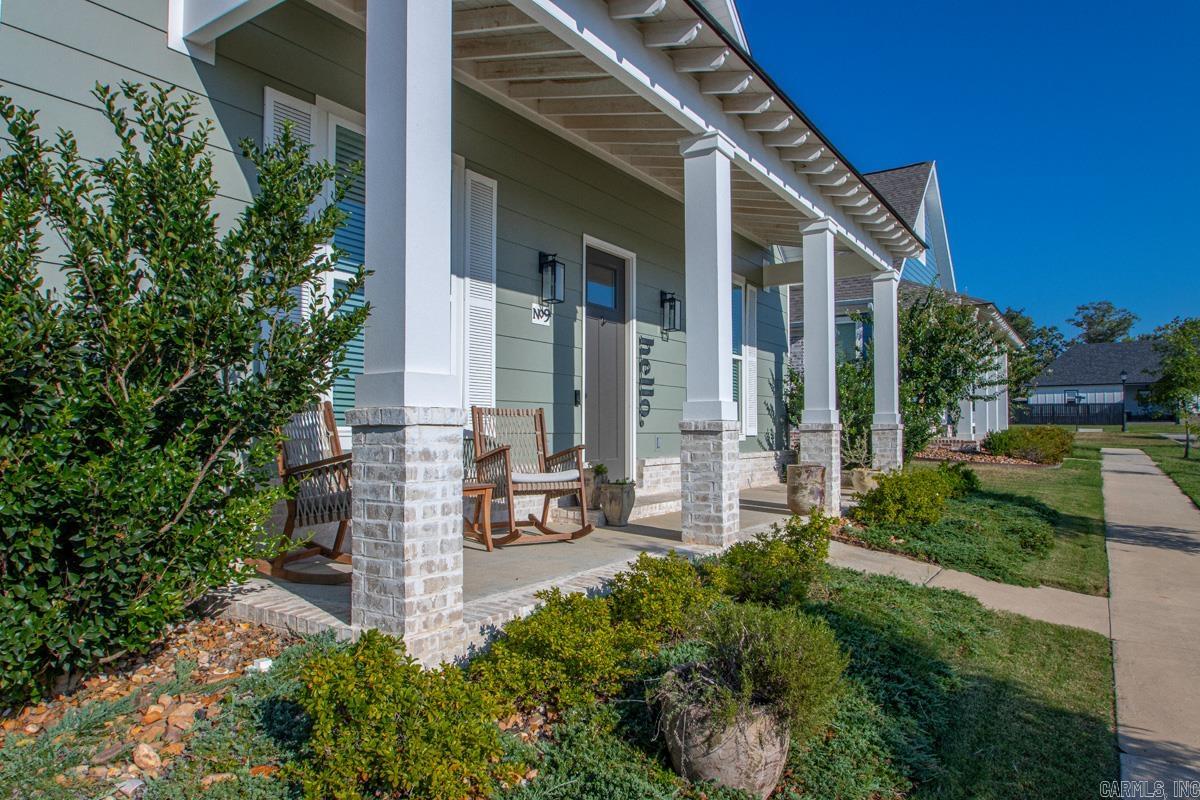 9 W Citron Property Photo 4