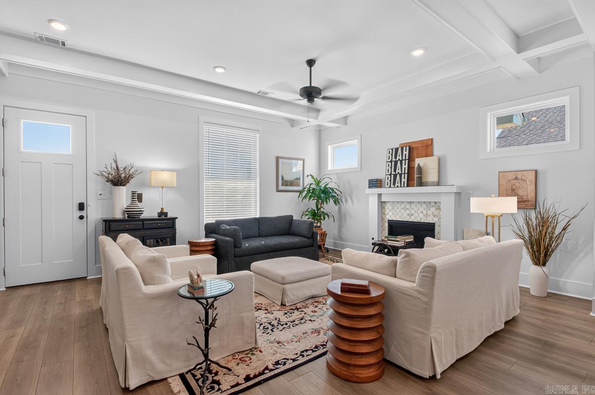 9 W Citron Property Photo 6