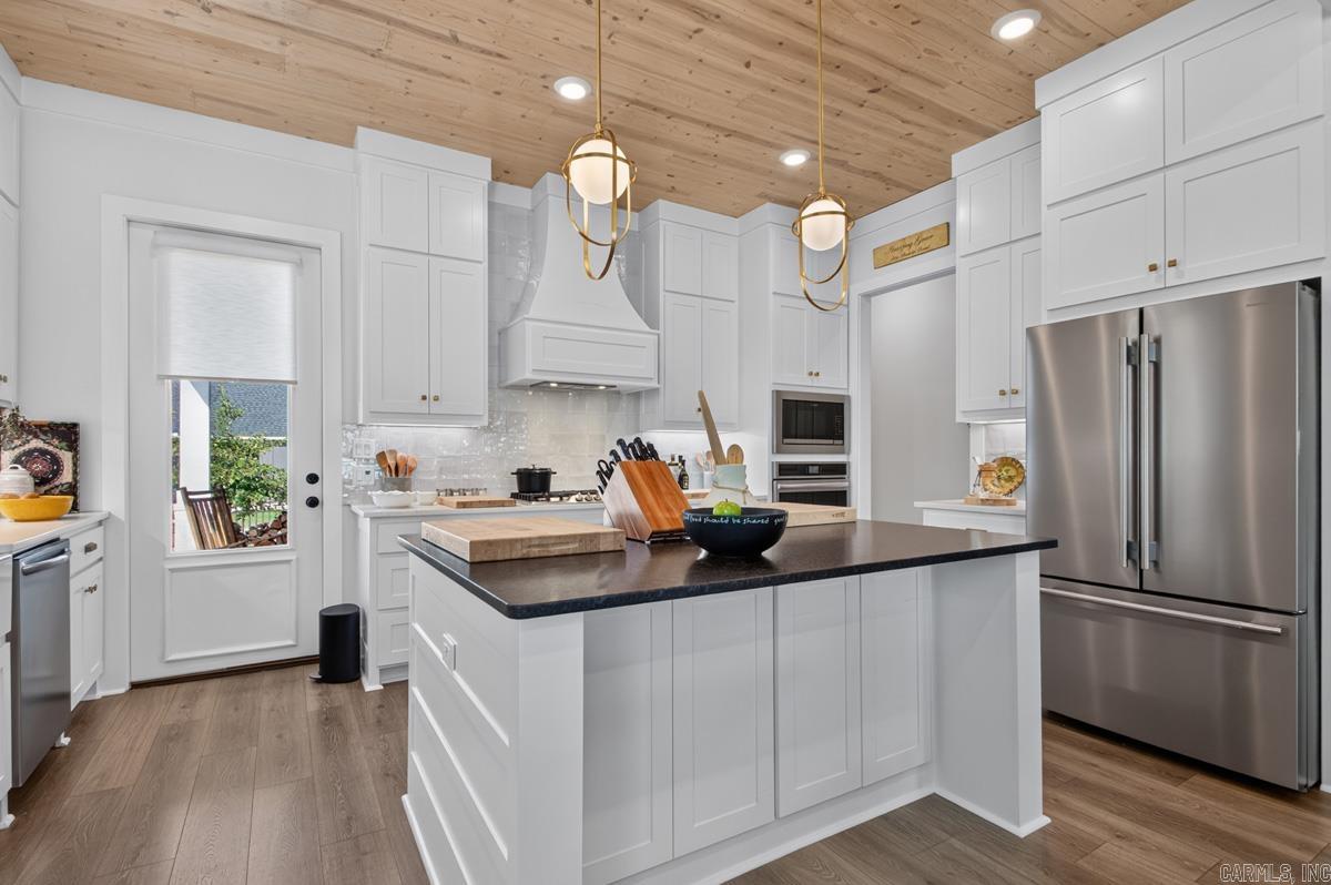 9 W Citron Property Photo 14