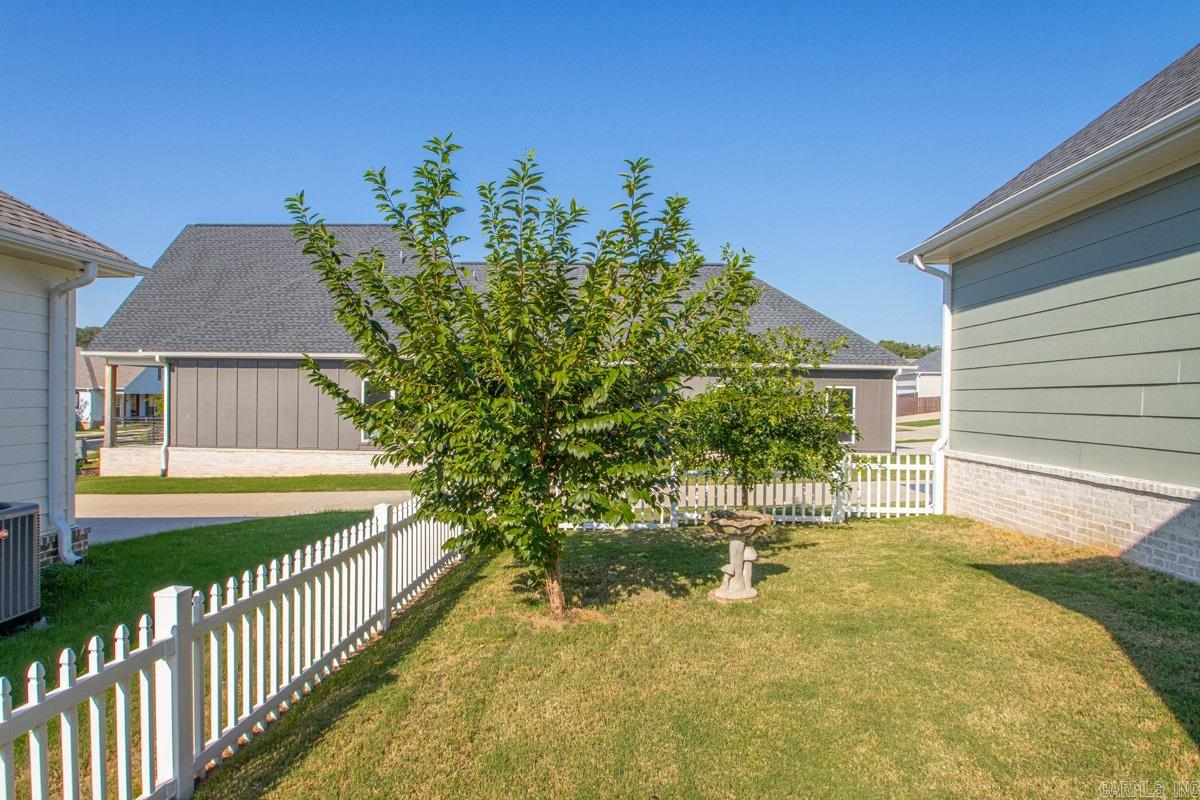 9 W Citron Property Photo 35