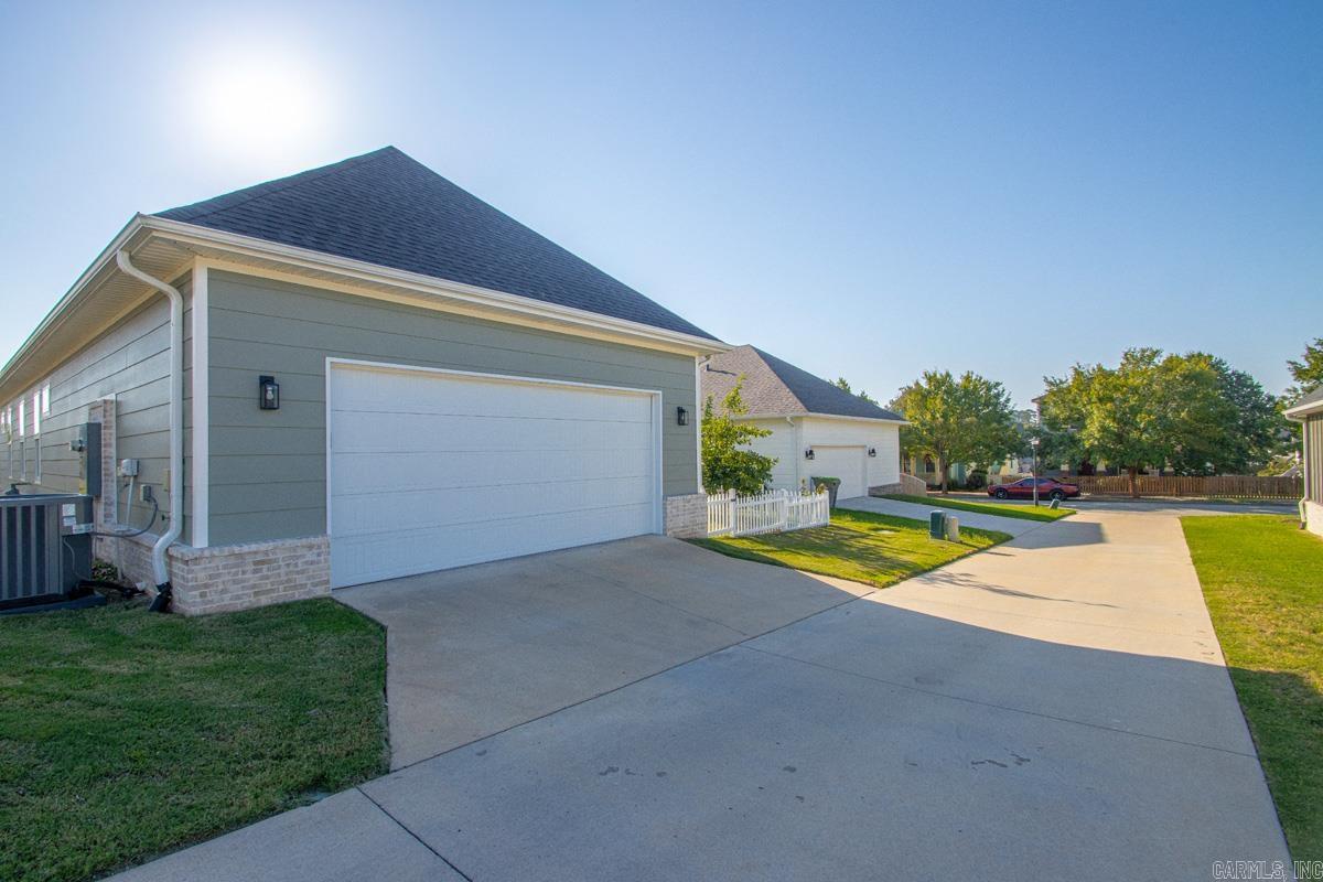 9 W Citron Property Photo 37