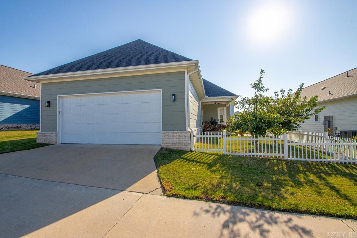 9 W Citron Property Photo 38
