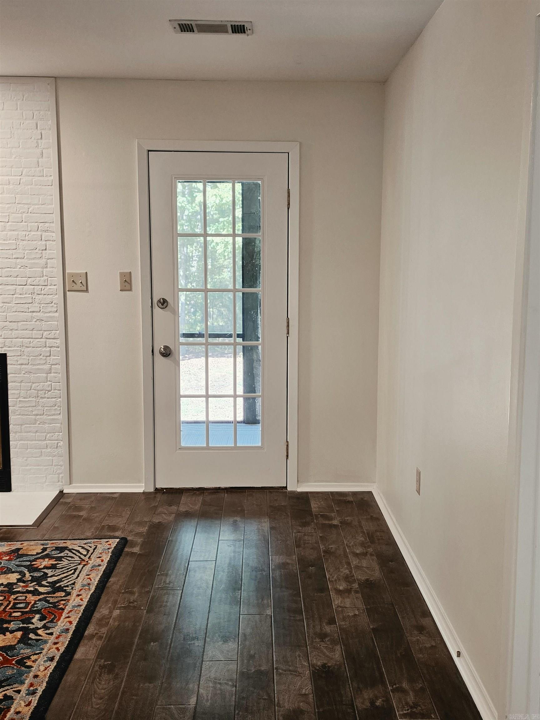 7 Leno Lane Property Photo 13