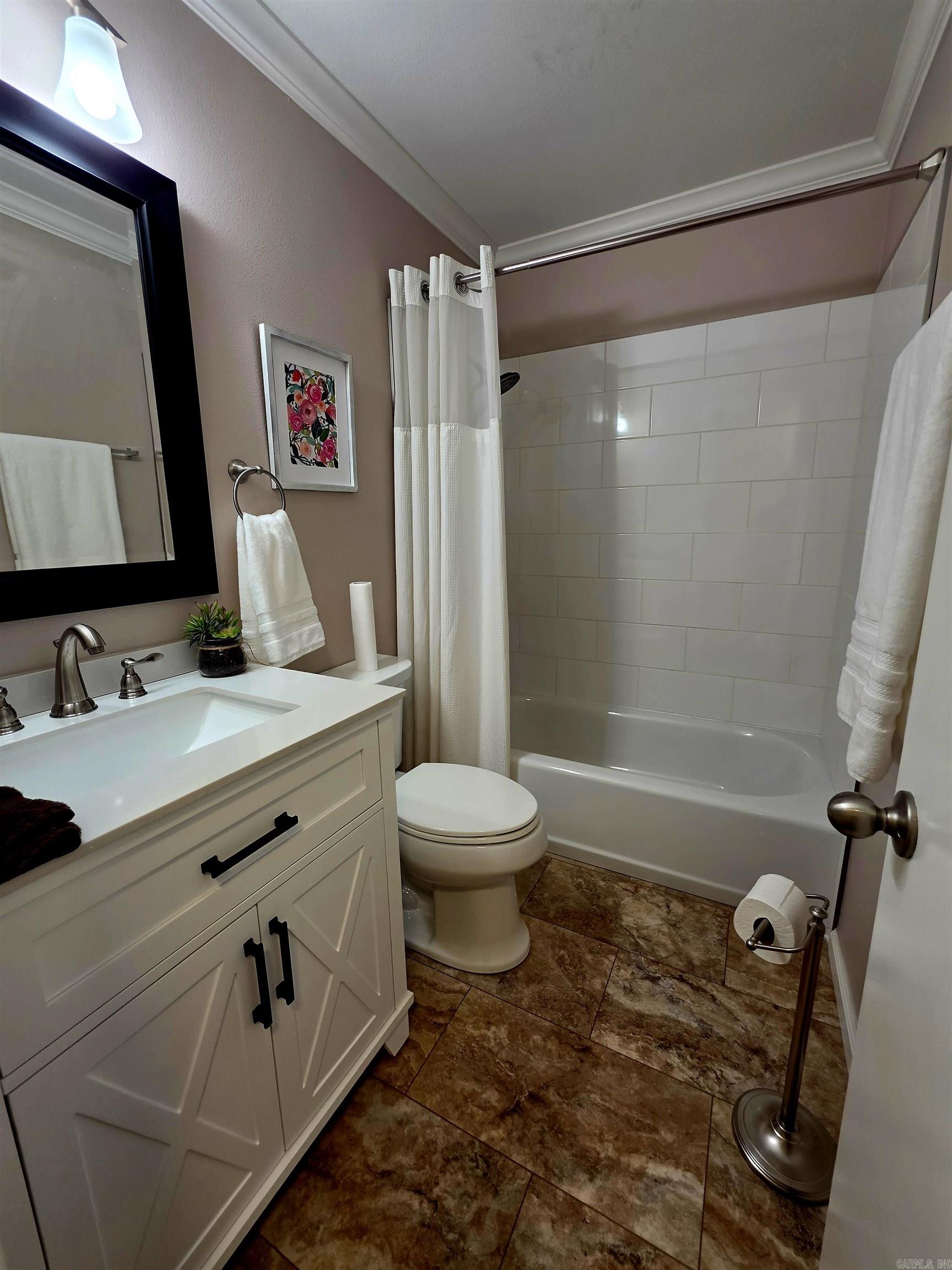 7 Leno Lane Property Photo 24