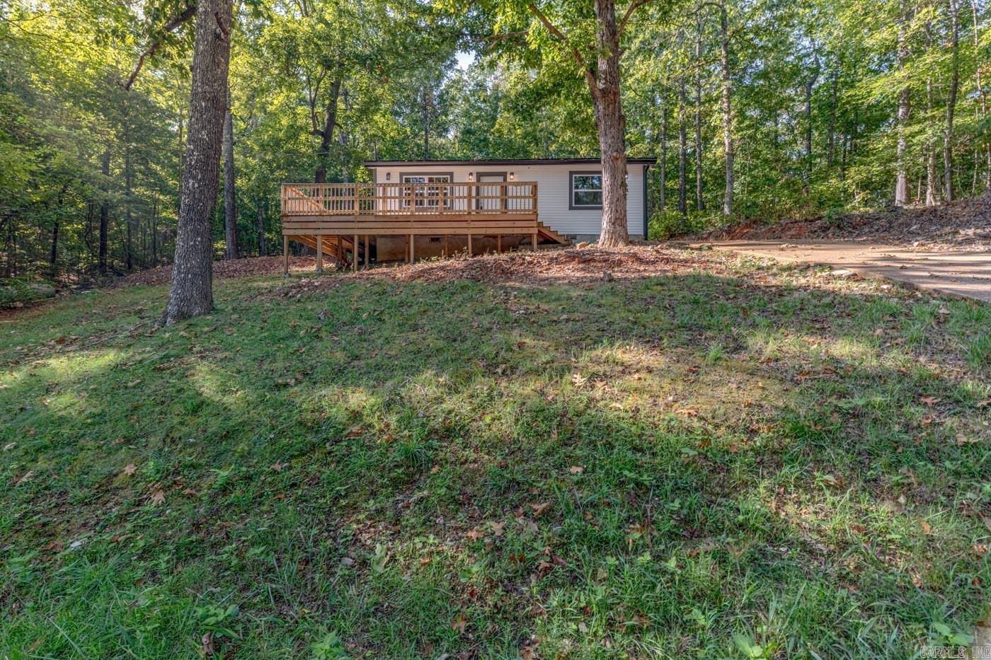 18 Chickasaw Dr Drive Property Photo 5