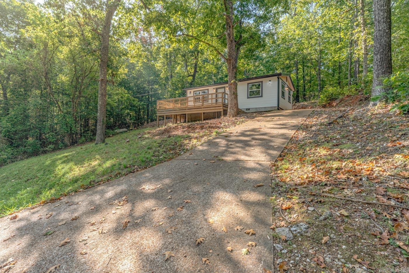 18 Chickasaw Dr Drive Property Photo 7