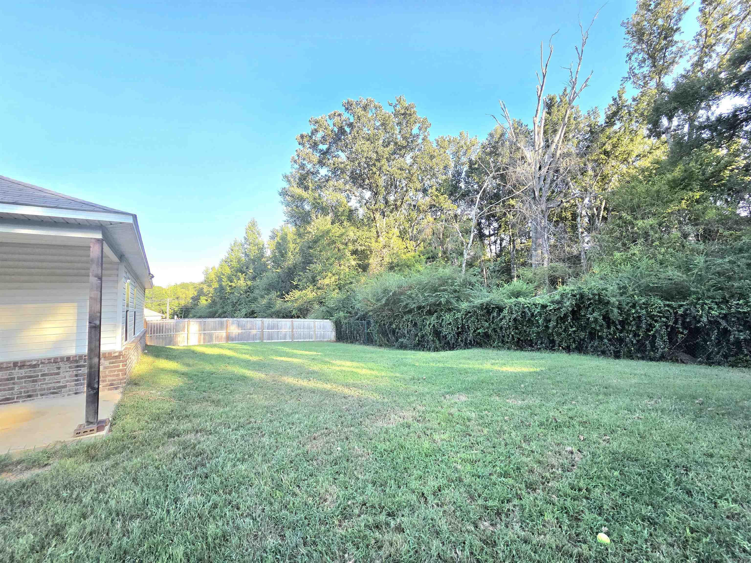 23 Dunnaway Drive Property Photo 2