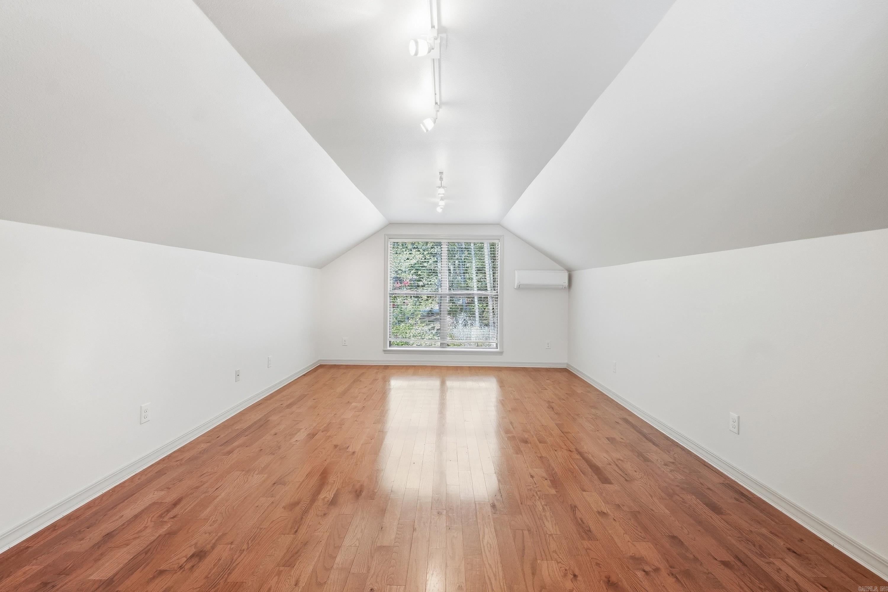 106 Daniel Drive Property Photo 35