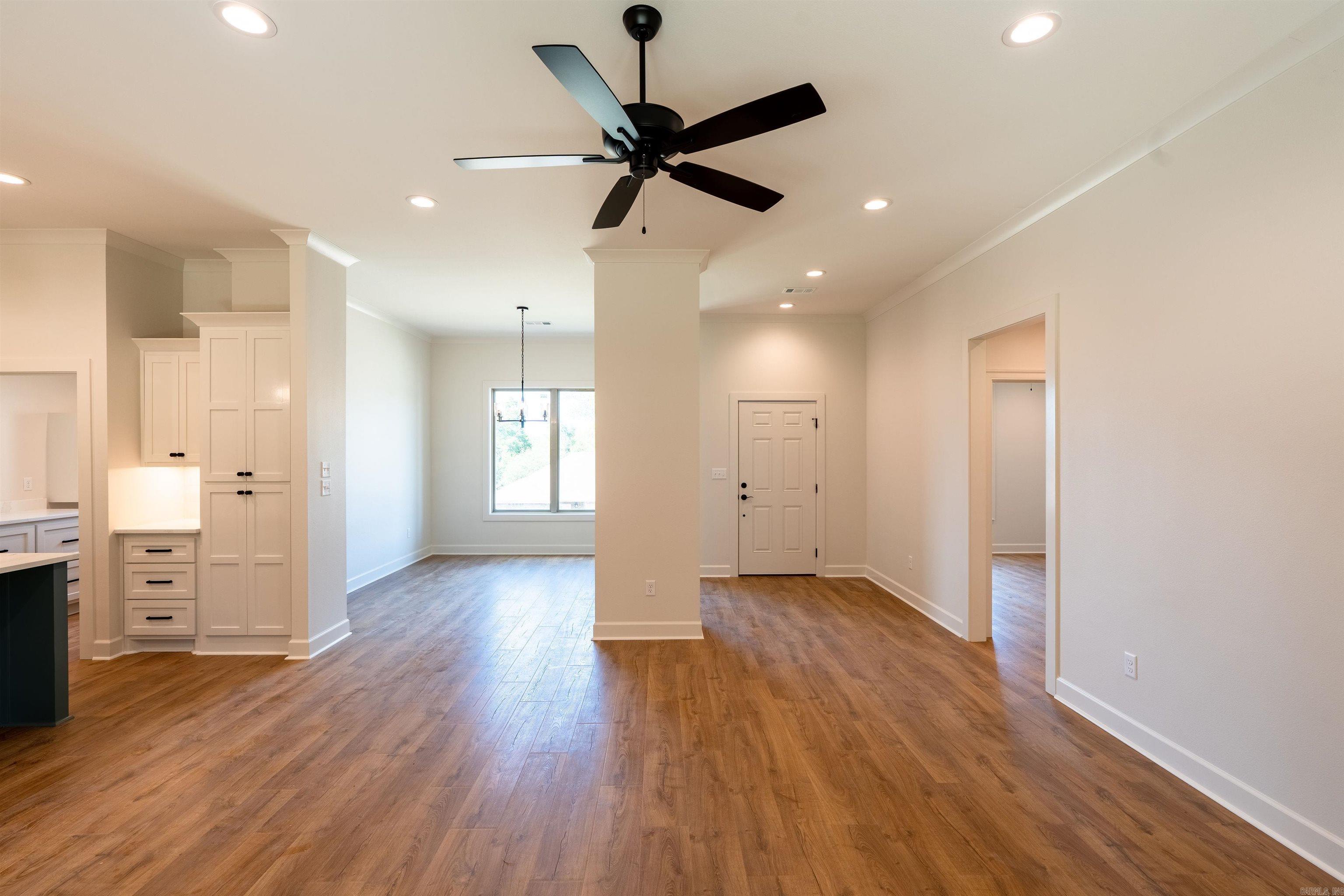2609 Ridgewood Road Property Photo 5