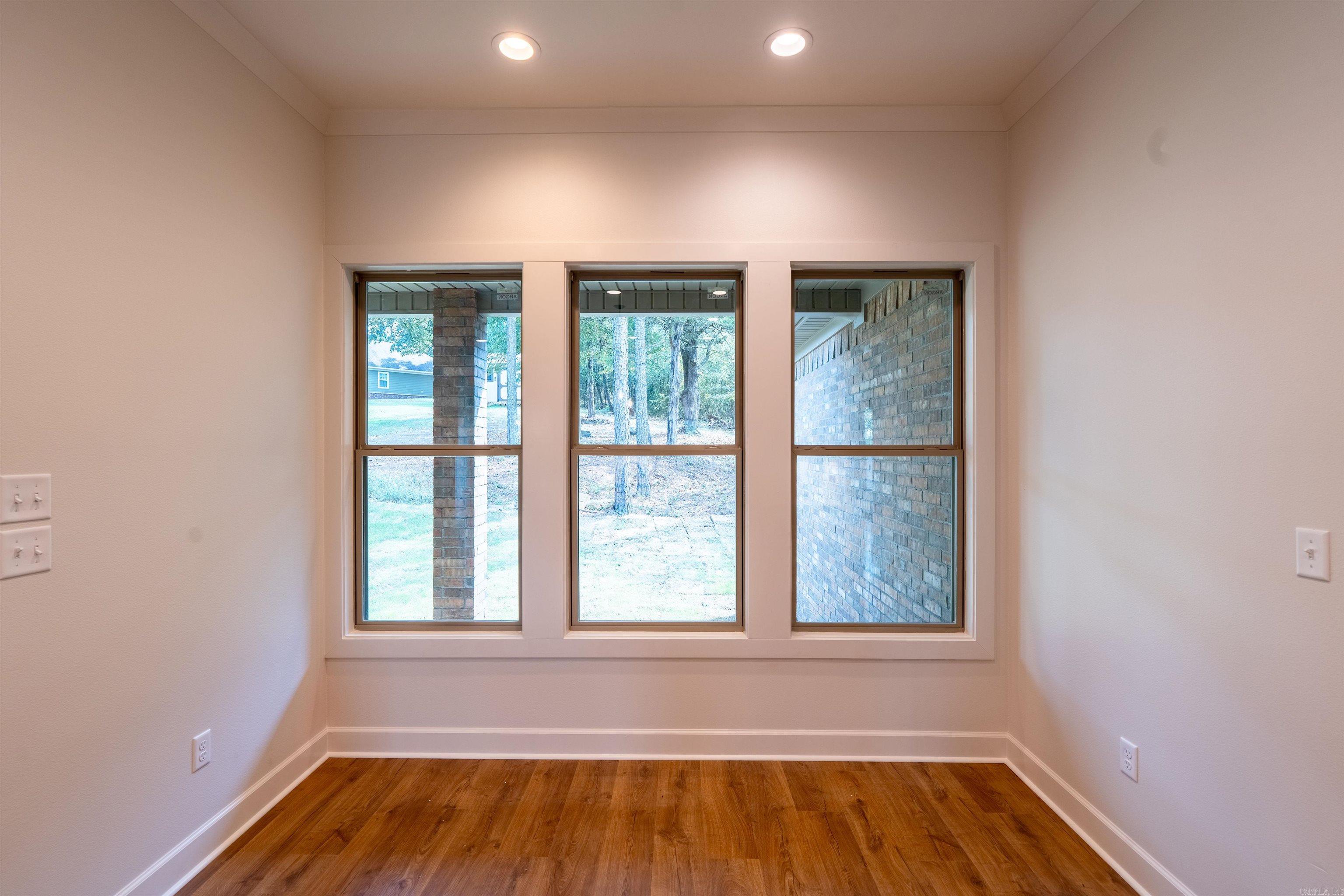 2609 Ridgewood Road Property Photo 24
