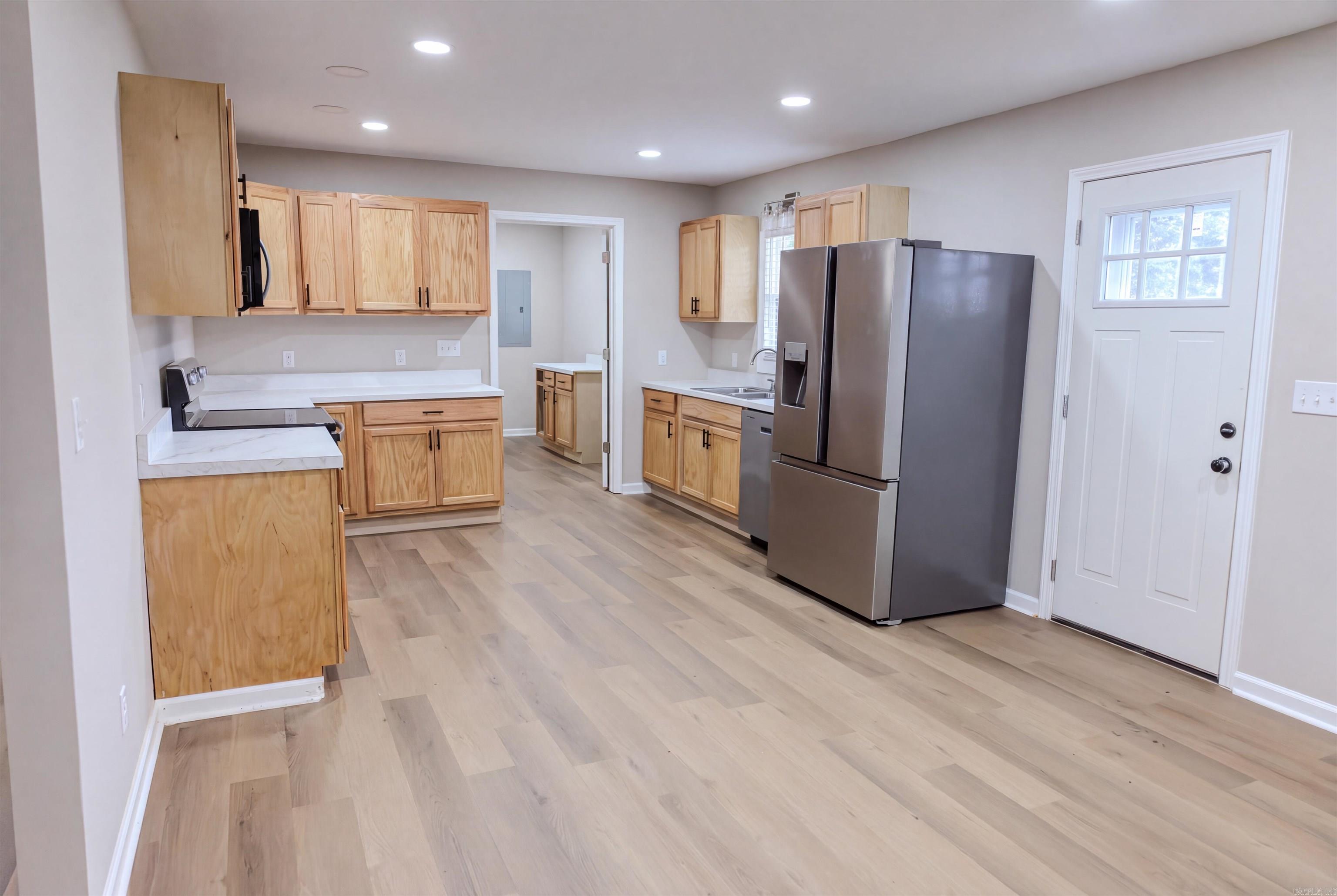 111 Walton Property Photo 1