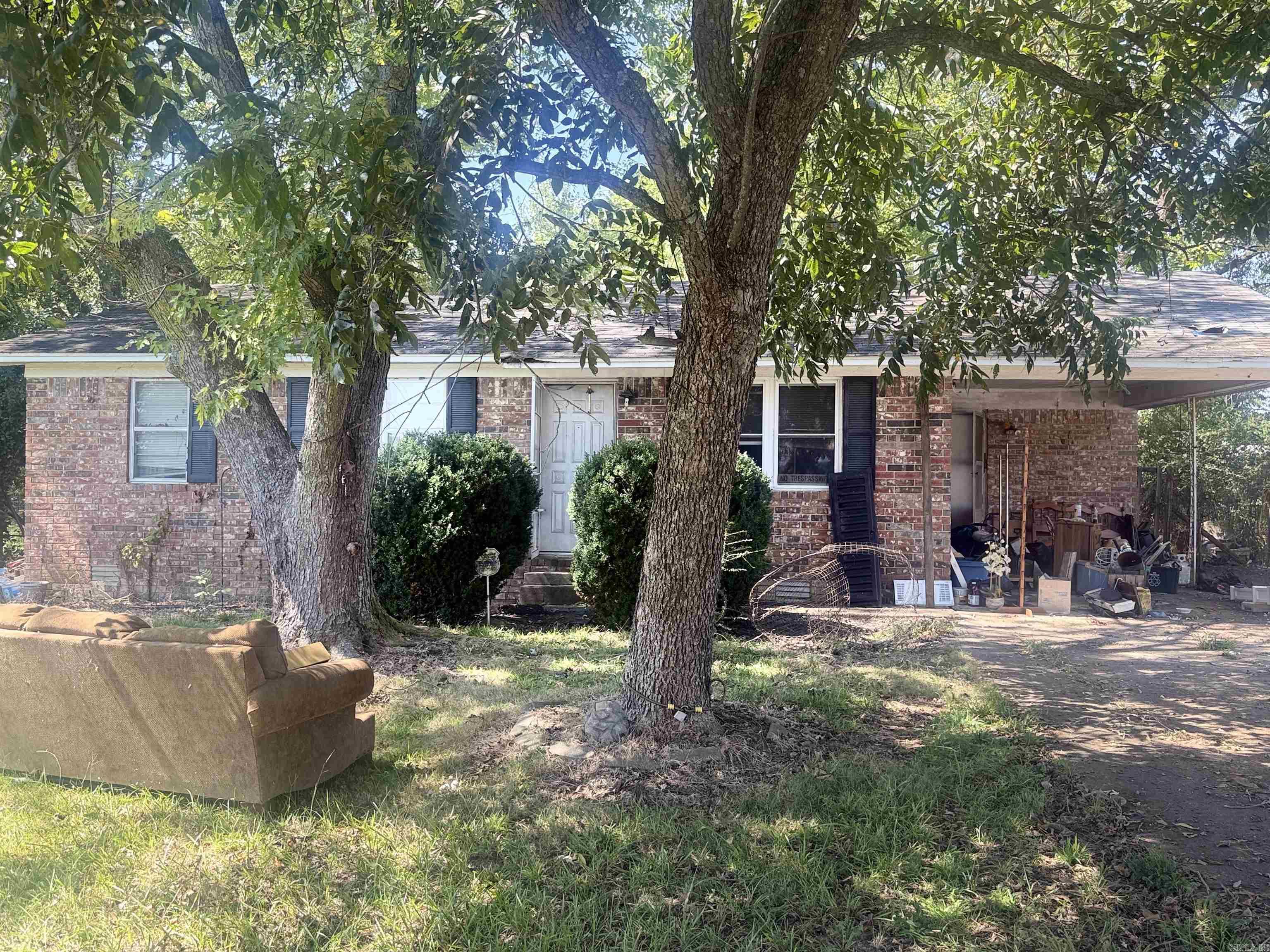 304 S Holly Street Property Photo 1