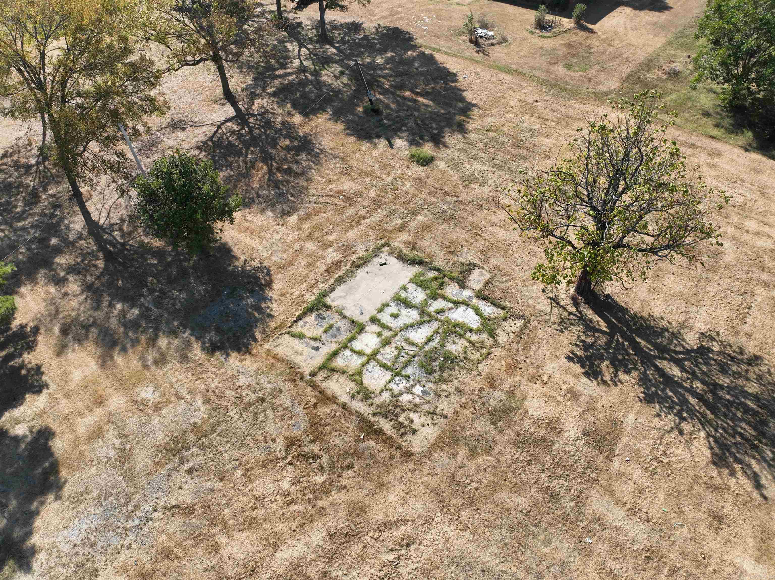 200 Mcfadden Street Property Photo 2