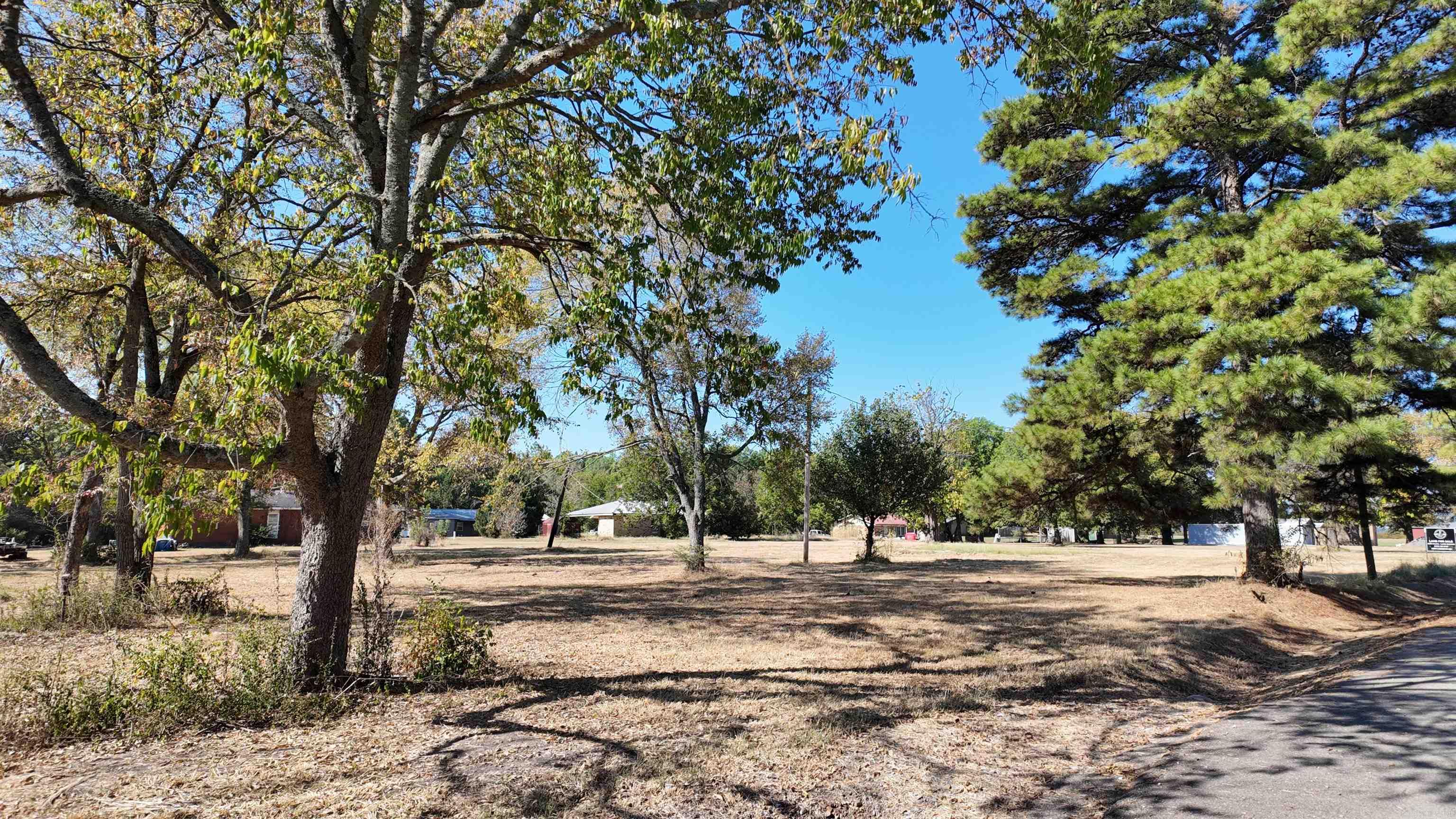 200 Mcfadden Street Property Photo 11