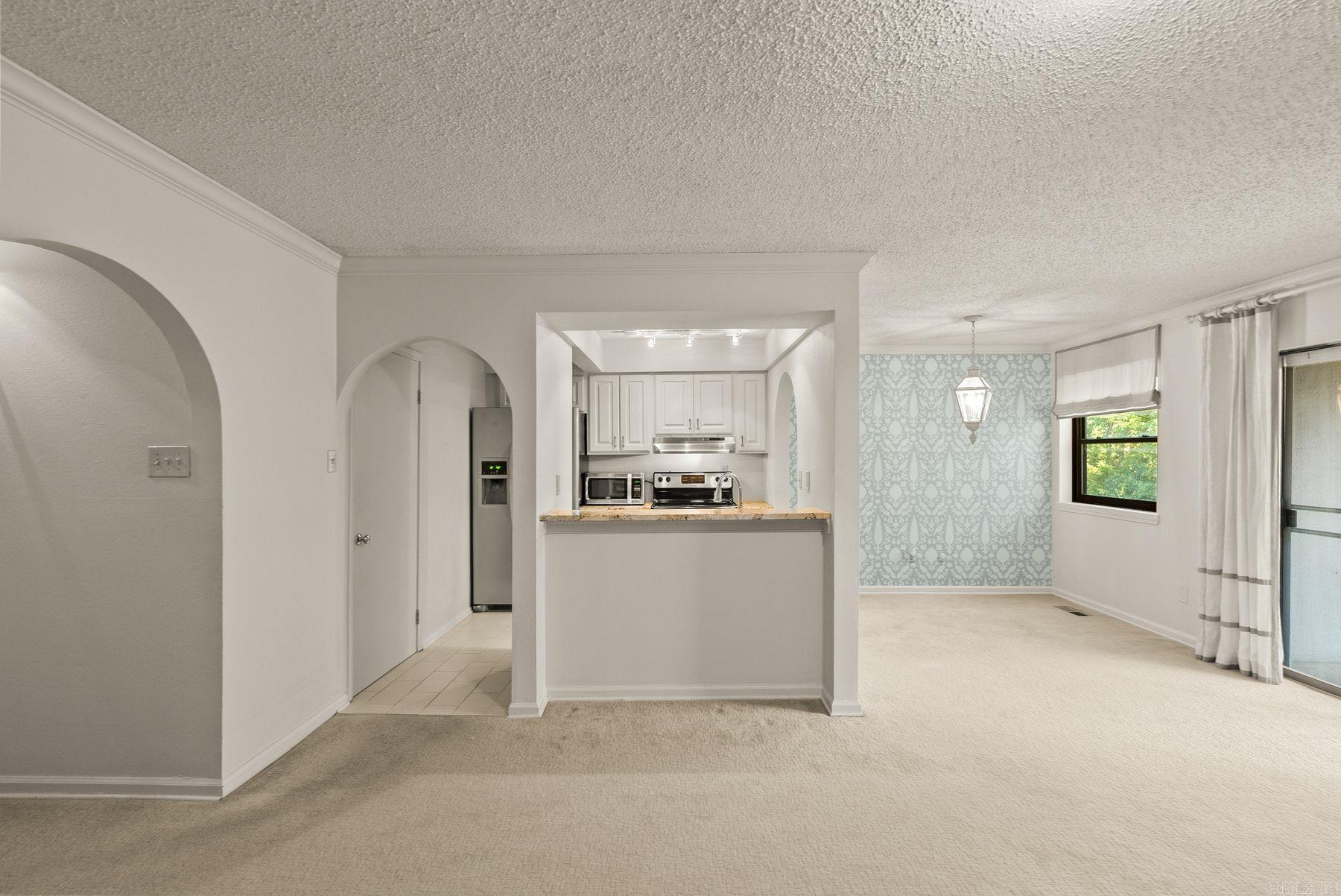 301 Kings Row #103 Drive Property Photo 13