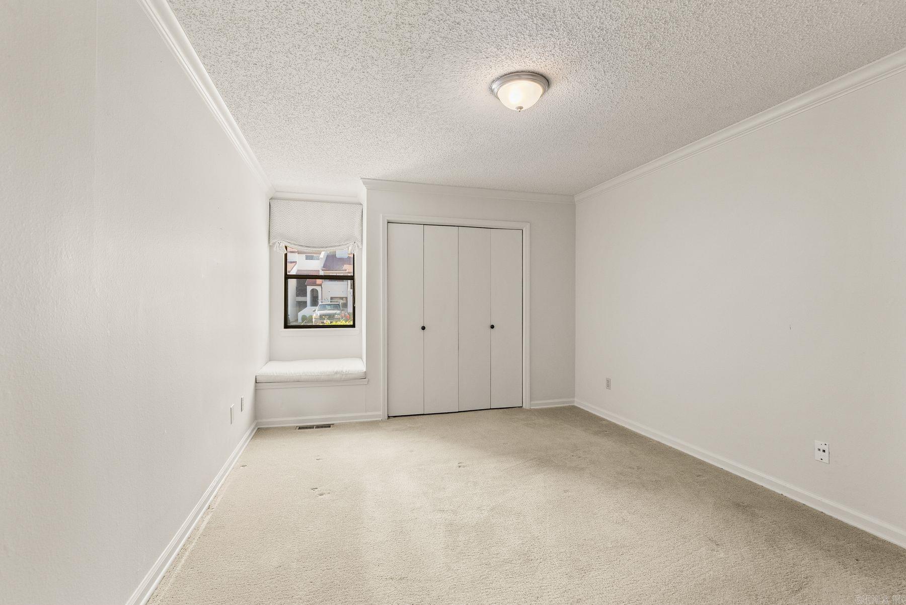 301 Kings Row #103 Drive Property Photo 25