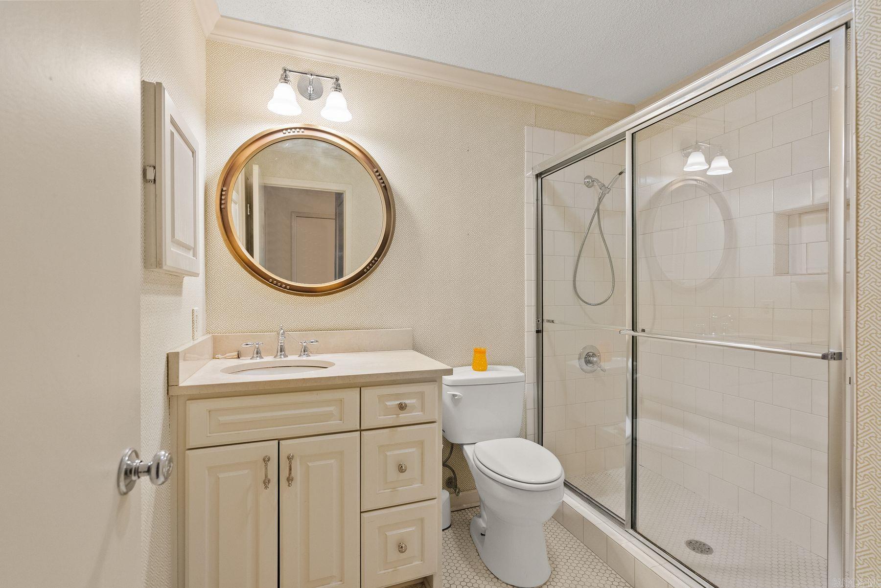 301 Kings Row #103 Drive Property Photo 28