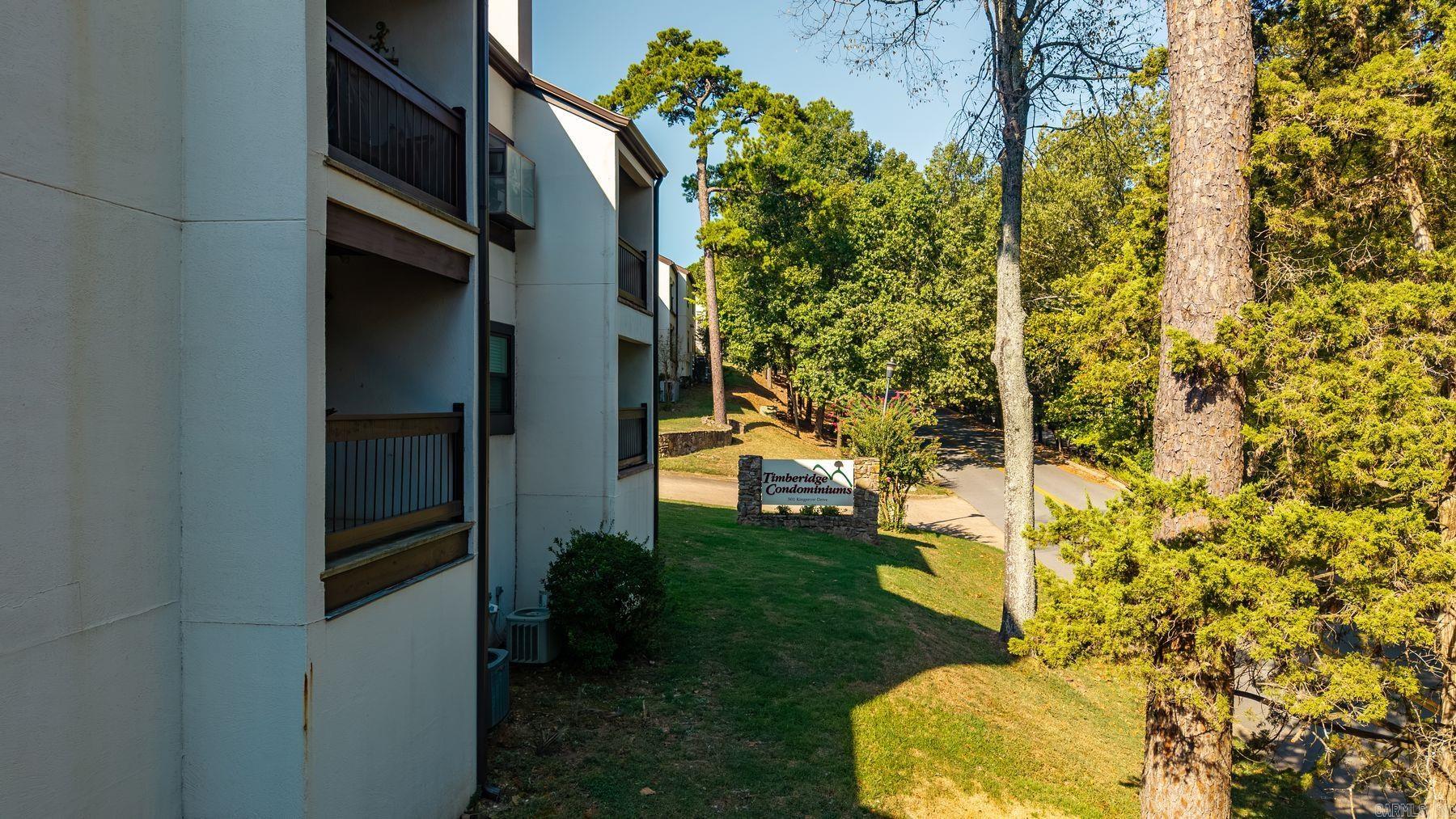 301 Kings Row #103 Drive Property Photo 31
