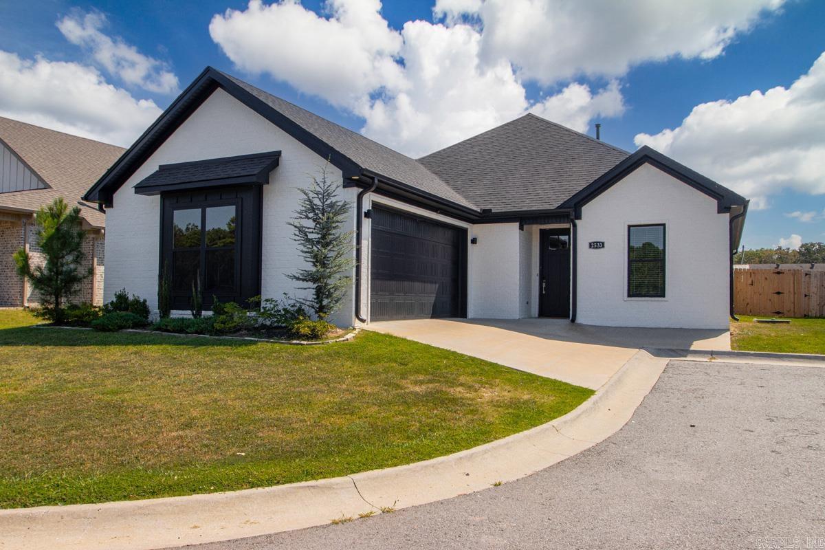 2533 Kara Property Photo 1